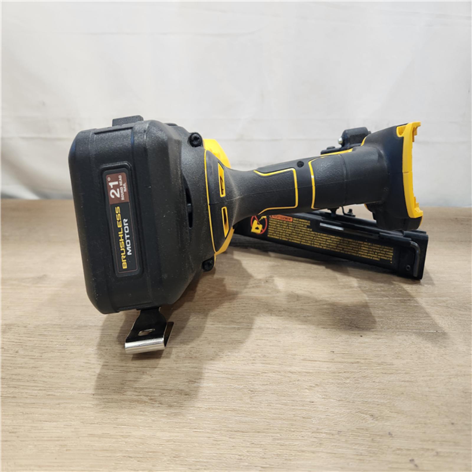 AS-IS- DEWALT 20-Volt 21° Cordless Framing Nailer (Tool-Only)