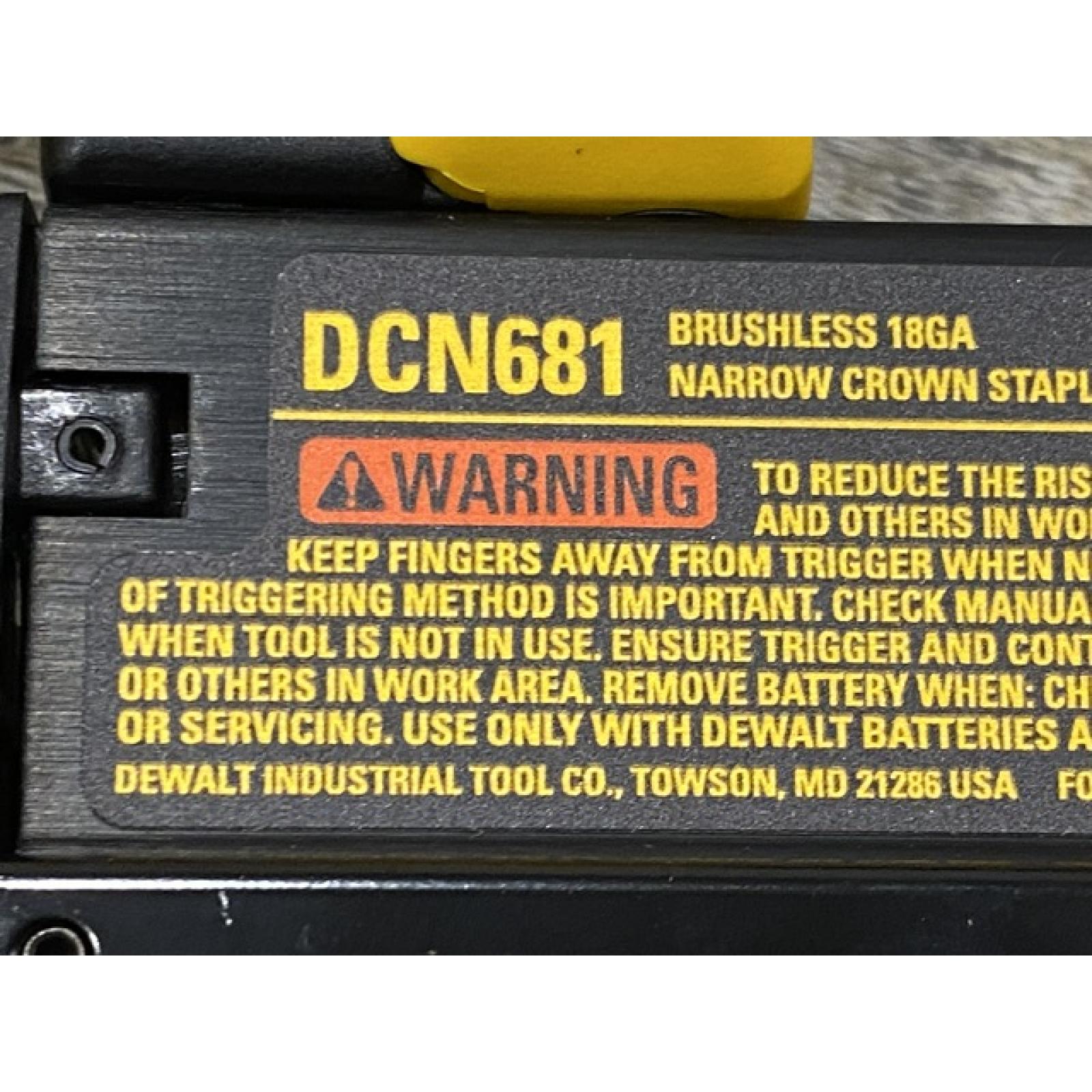 AS-IS DEWALT 20V MAX XR Lithium-Ion Cordless 18-Gauge Narrow Crown Stapler Kit