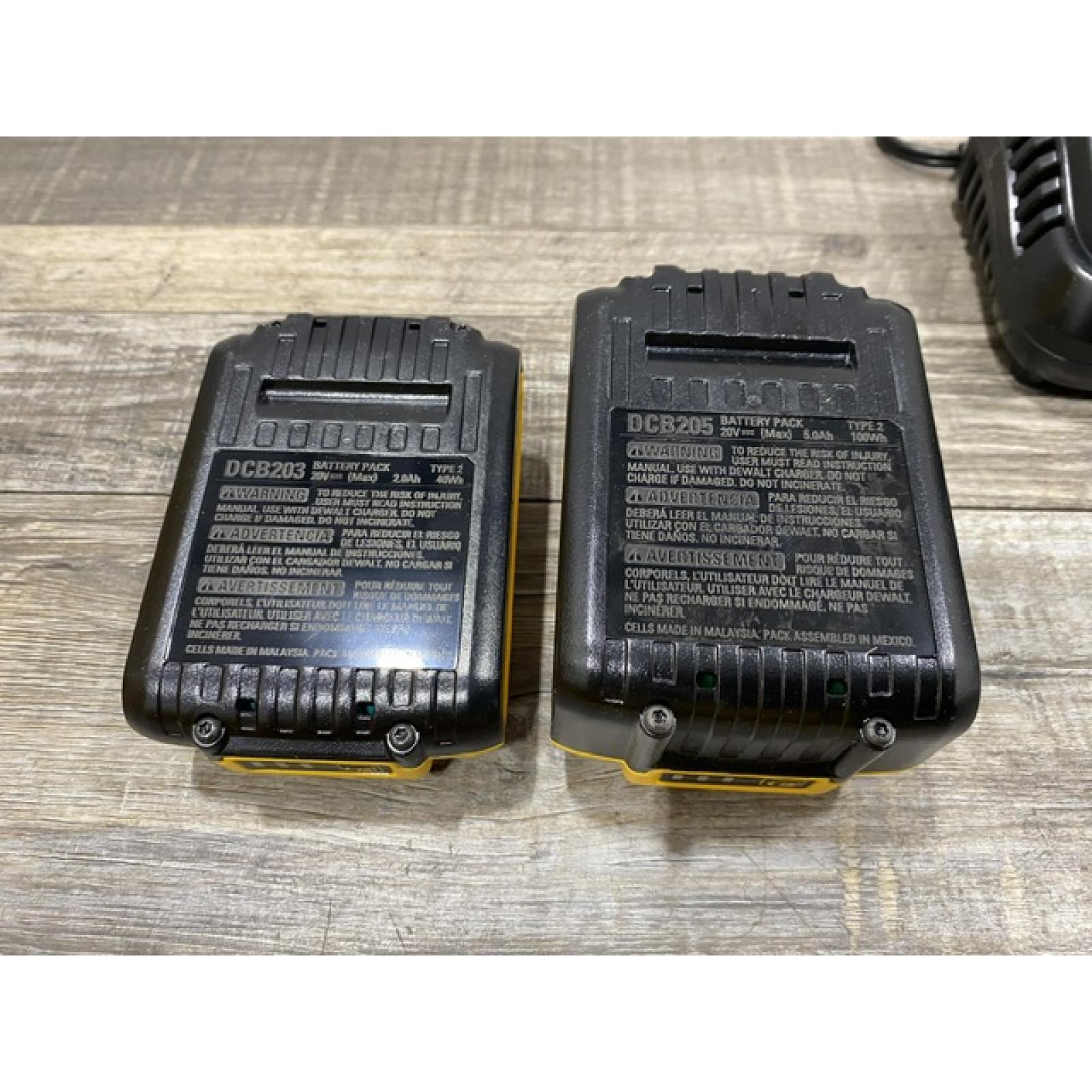 LIKE NEW - DEWALT 20V MAX Lithium-Ion Battery Kit with 5.0Ah and 2.0Ah Battery and Charger