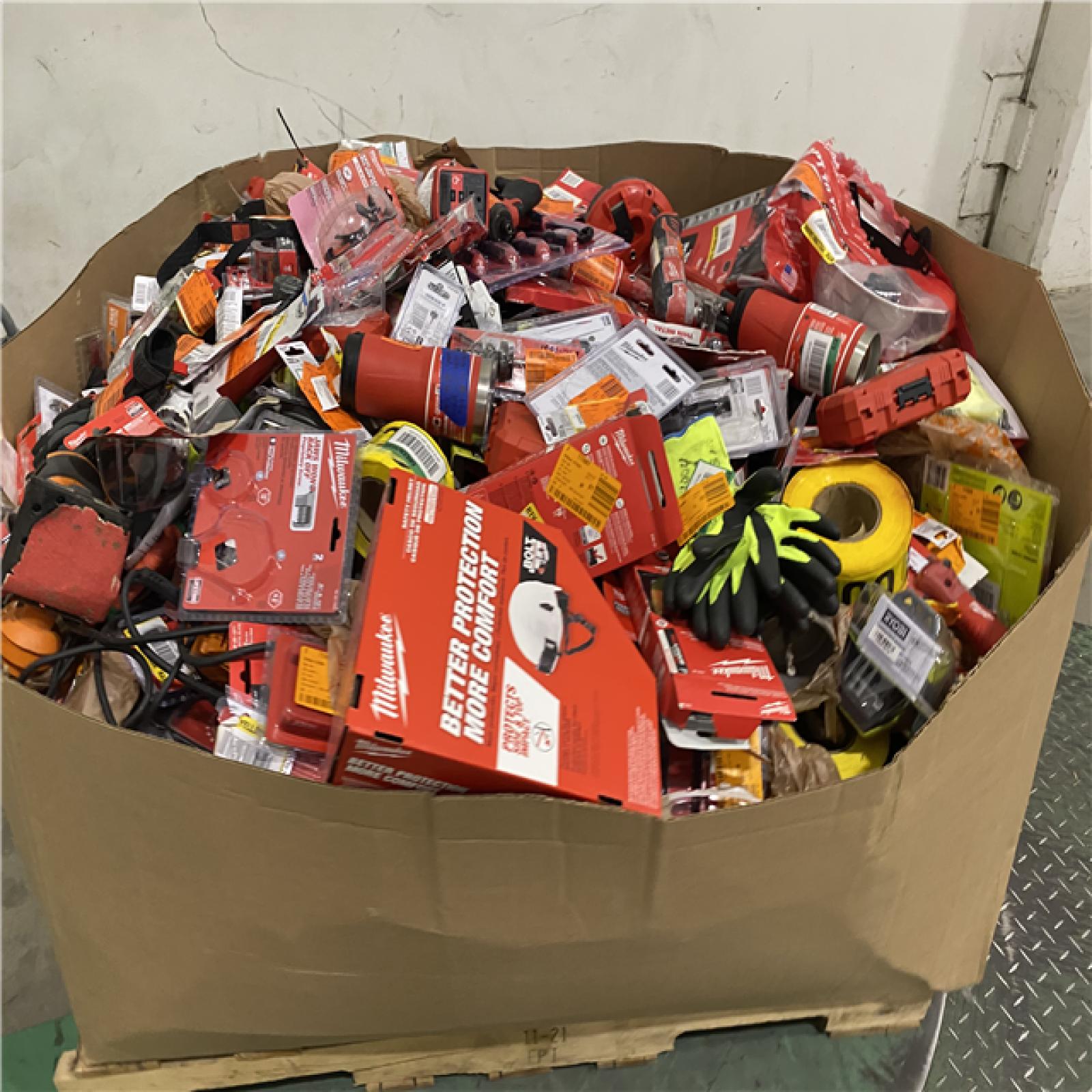 Dallas Location - As-Is Tool Pallet