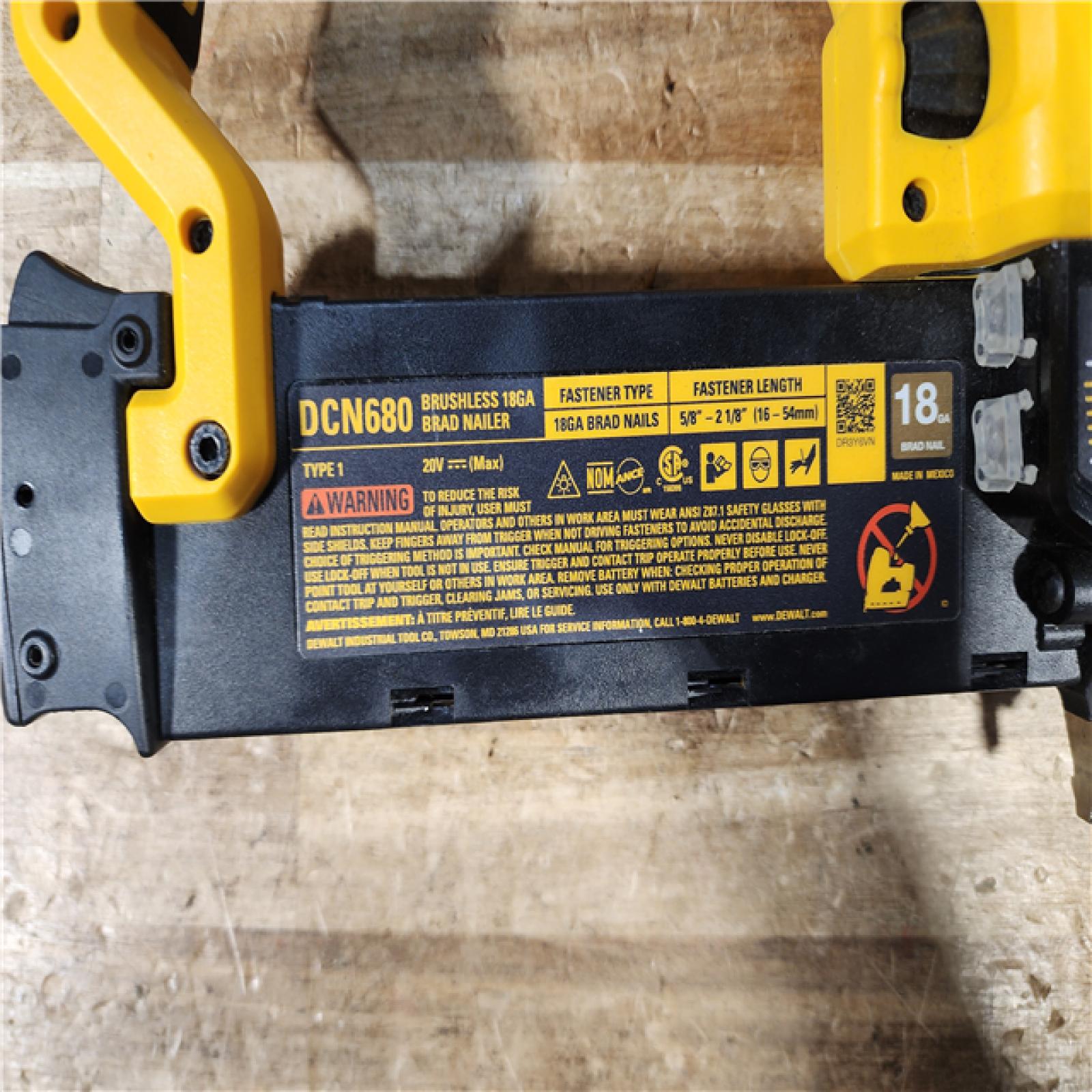 HOUSTON LOCATION - AS - IS DEWALT 20V MAX XR 18 Gauge Cordless Brad Nailer (Tool Only)