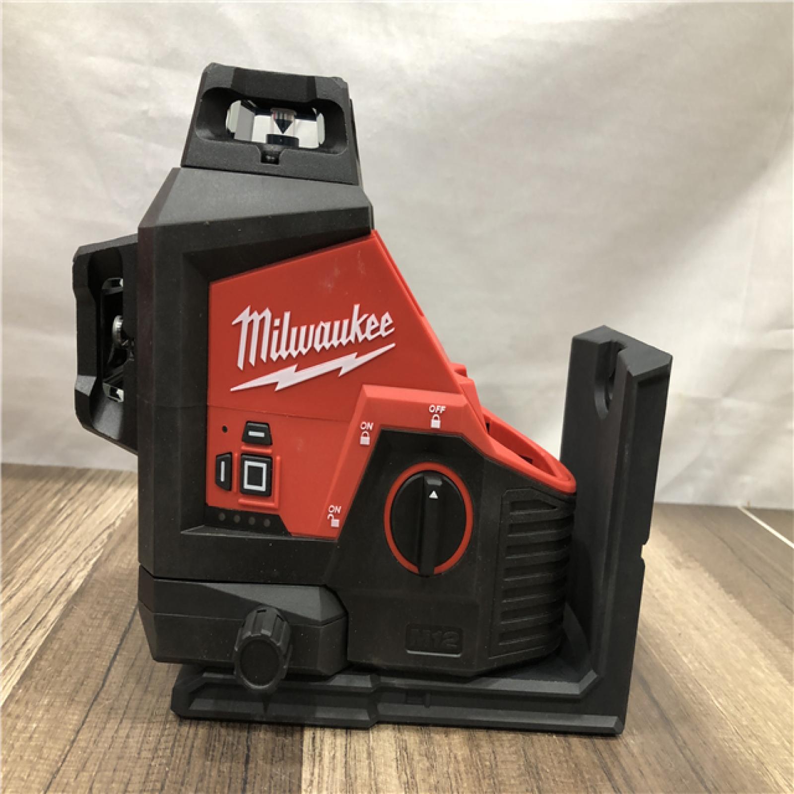 AS-IS Milwaukee 12-Volt Lithium-Ion Cordless Green 250 ft. 3-Plane Laser Level Kit