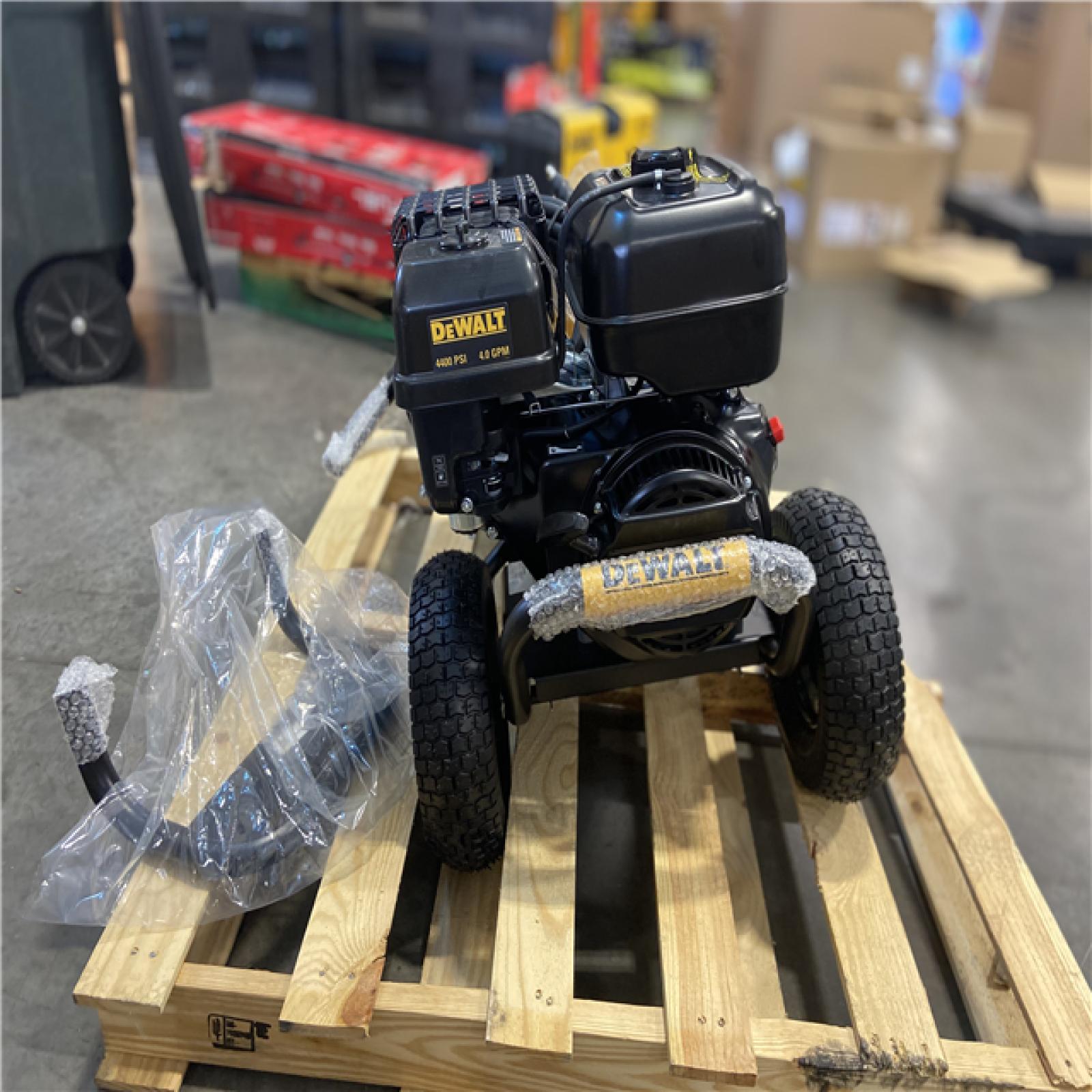 DALLAS LOCATION - DEWALT 4400 PSI 4.0 GPM Cold Water Gas Pressure Washer