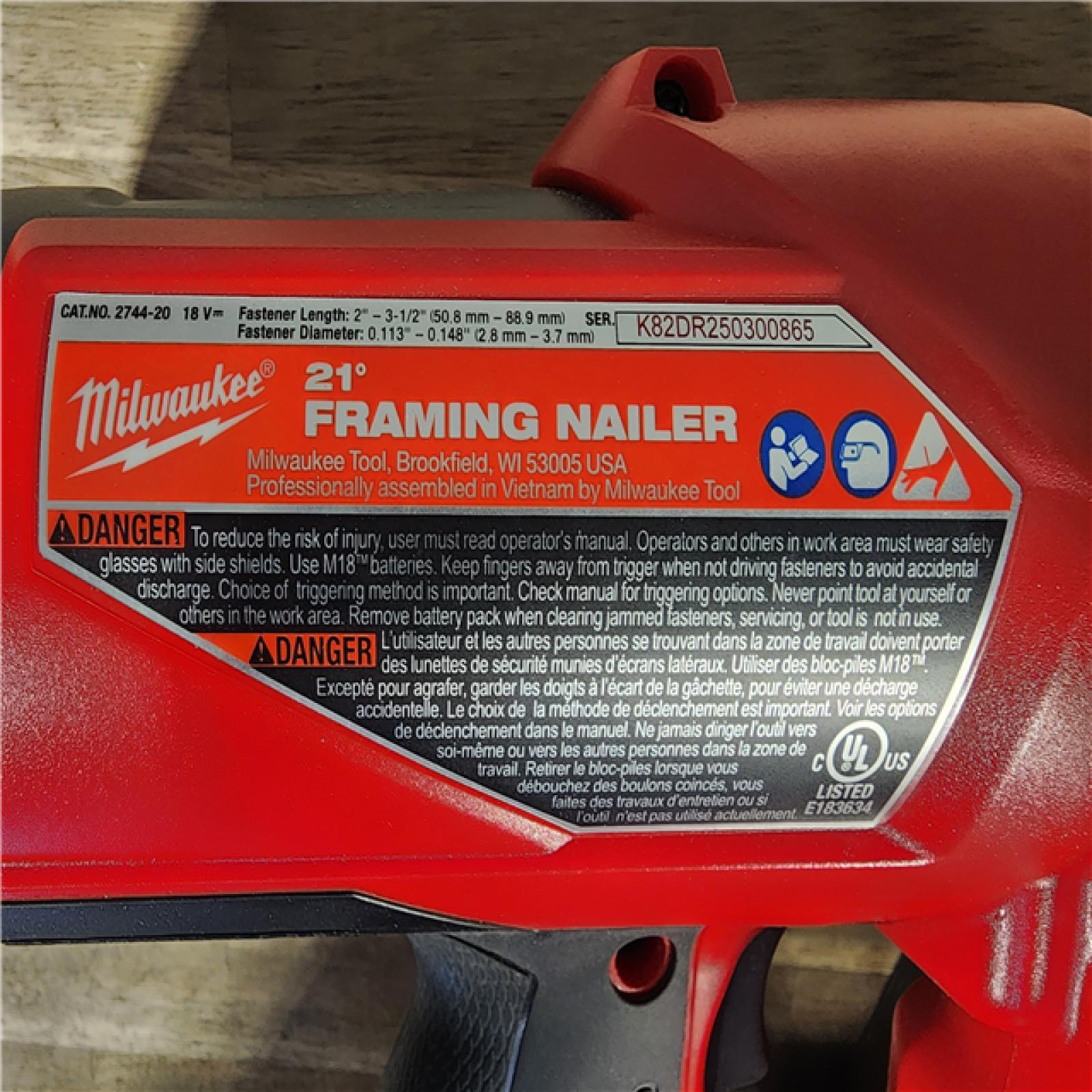 HOUSTON LOCATION - AS-IS (APPEARS LIKE NEW) Milwaukee 2744-20 M18 FUEL 3-1/2 in. 18-Volt 21-Degree Lithium-Ion Brushless Cordless Framing Nailer (Tool-Only)
