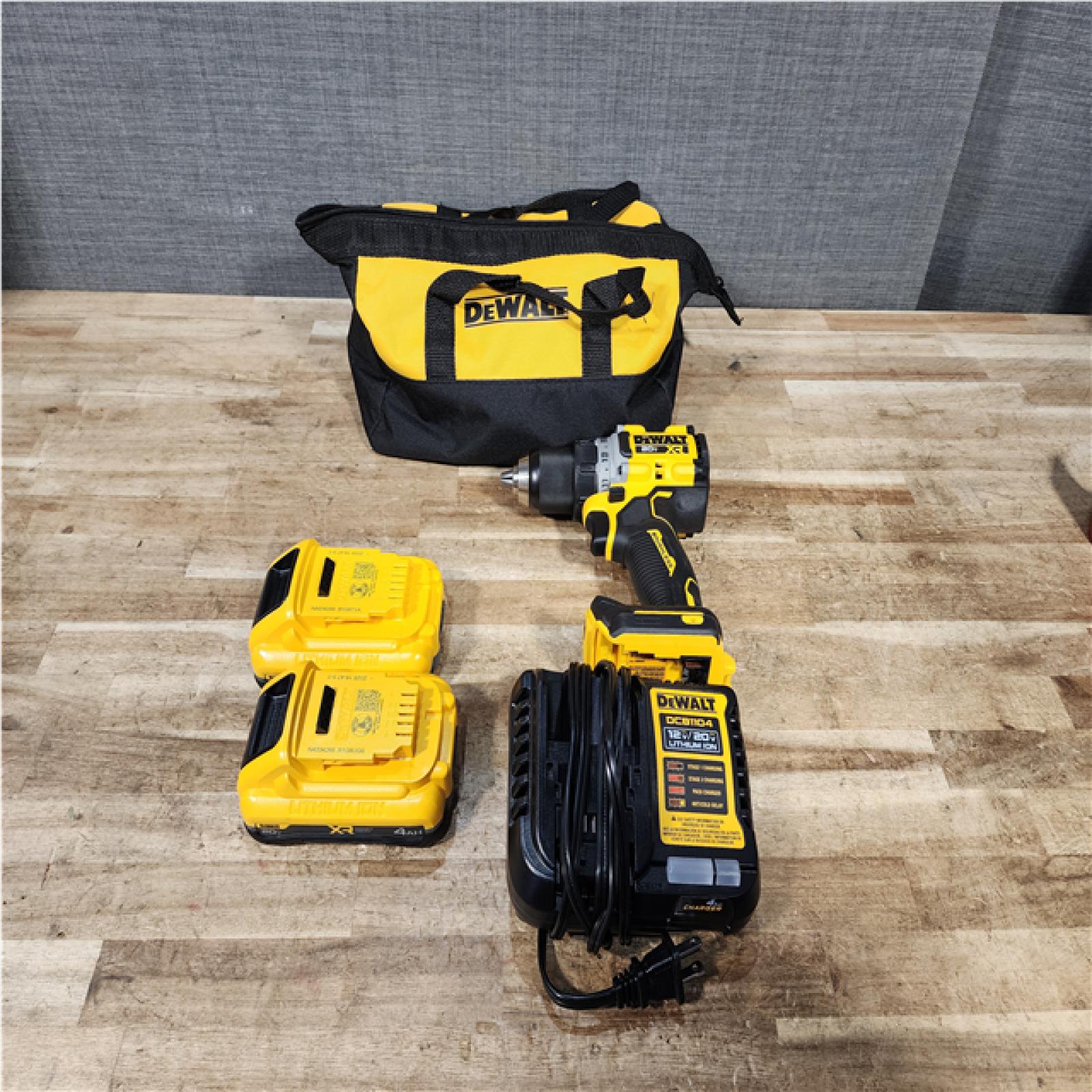 Houston Location AS-IS DEWALT 20V XR Lithium-Ion Cordless Brushless 1/2 in. Drill/Driver Kit