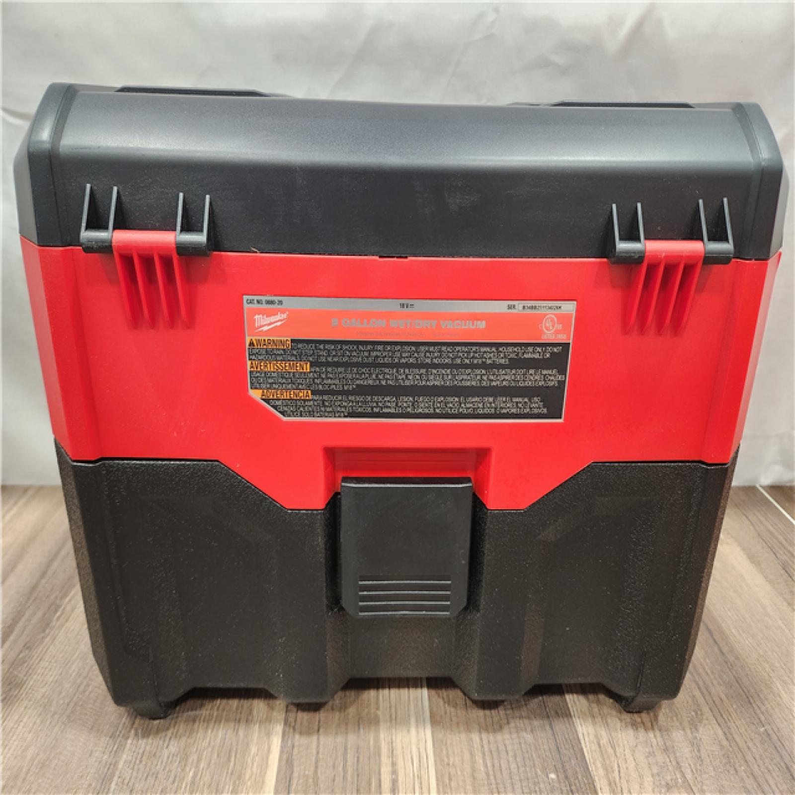 AS-IS- Milwaukee M18 Vacuum 2Gal Hose Access (Tool-Only)