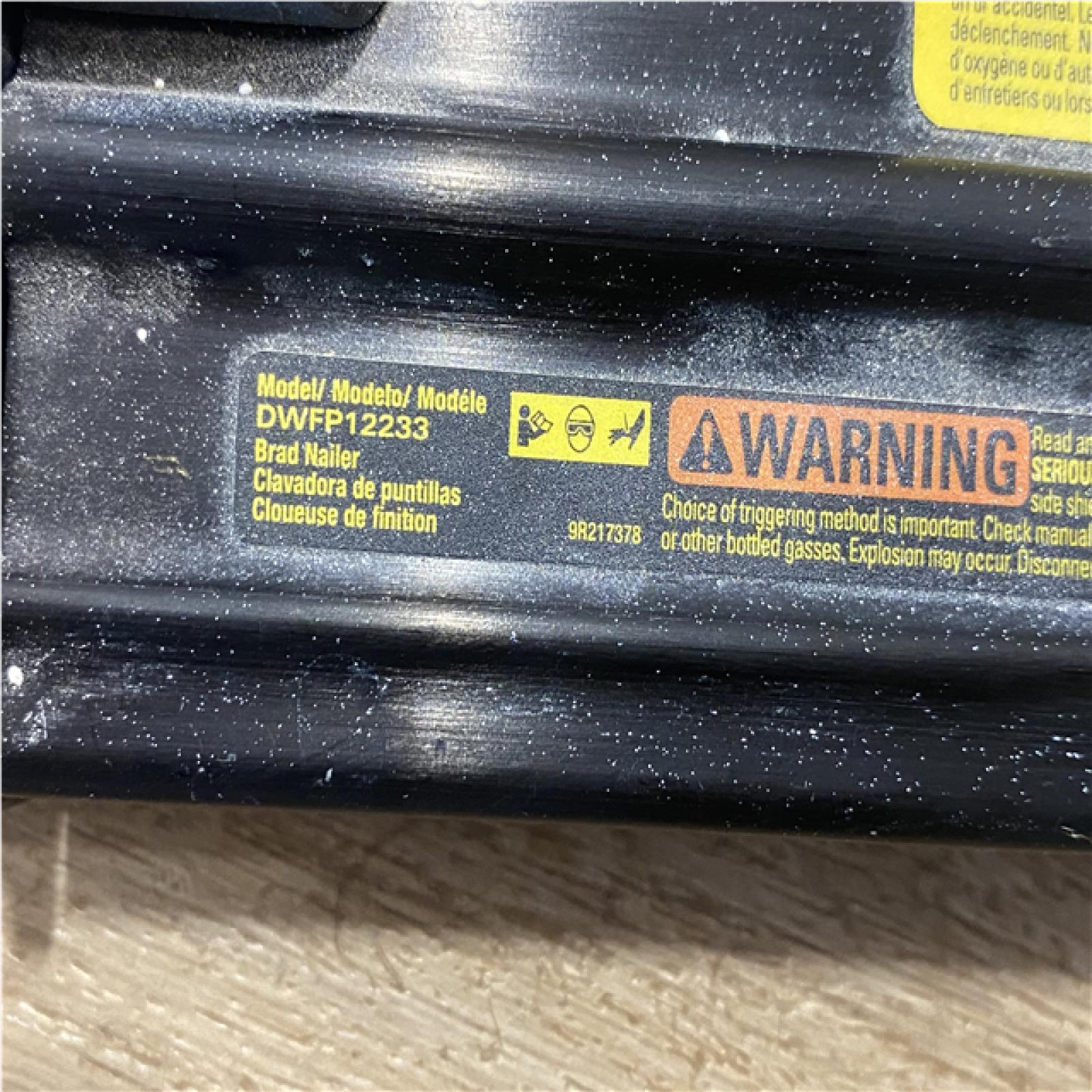 AS-IS DeWalt DWFP12233 18 Gauge Precision Point Brad Nailer with Selectable Trigger