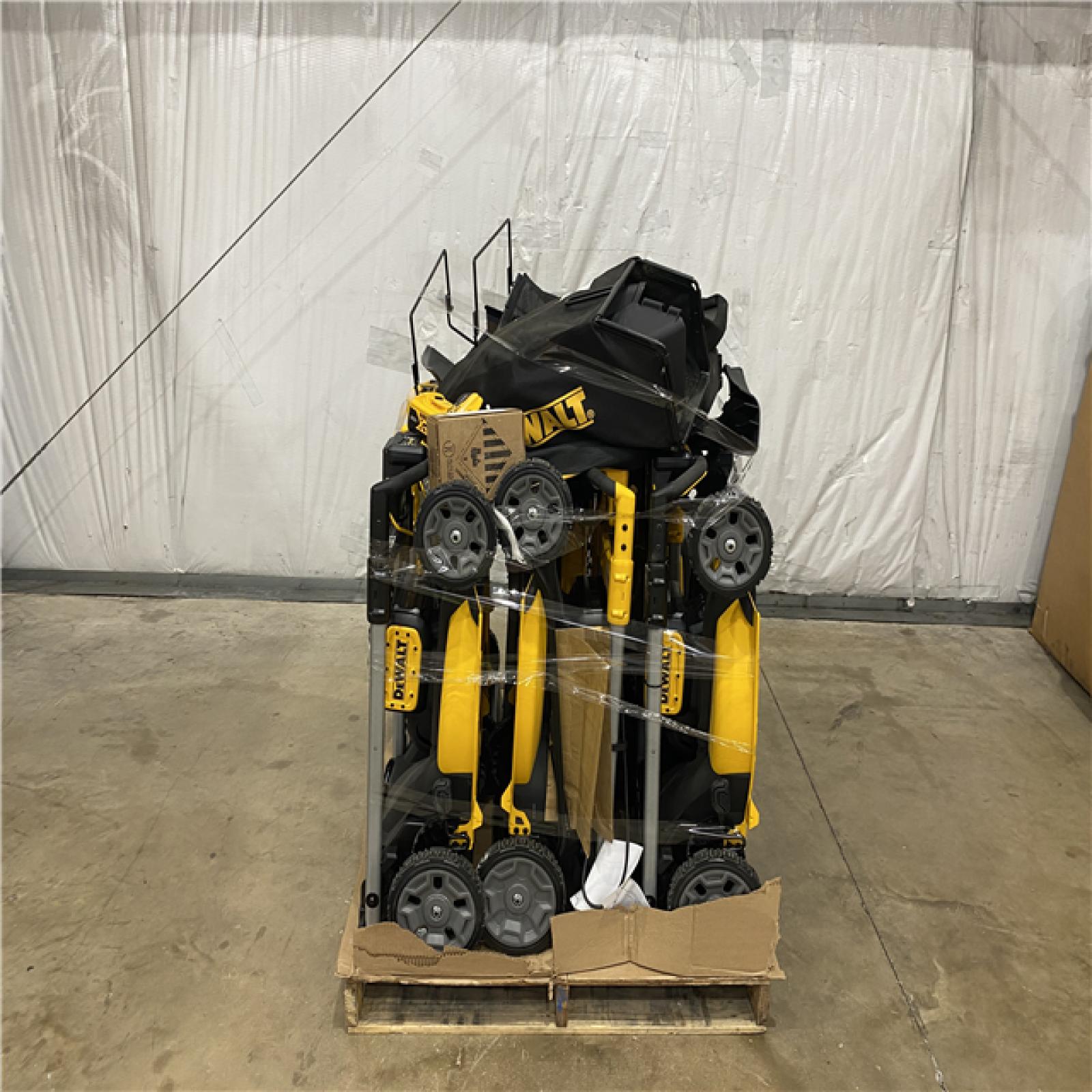 Houston Location AS IS - Tool Pallet