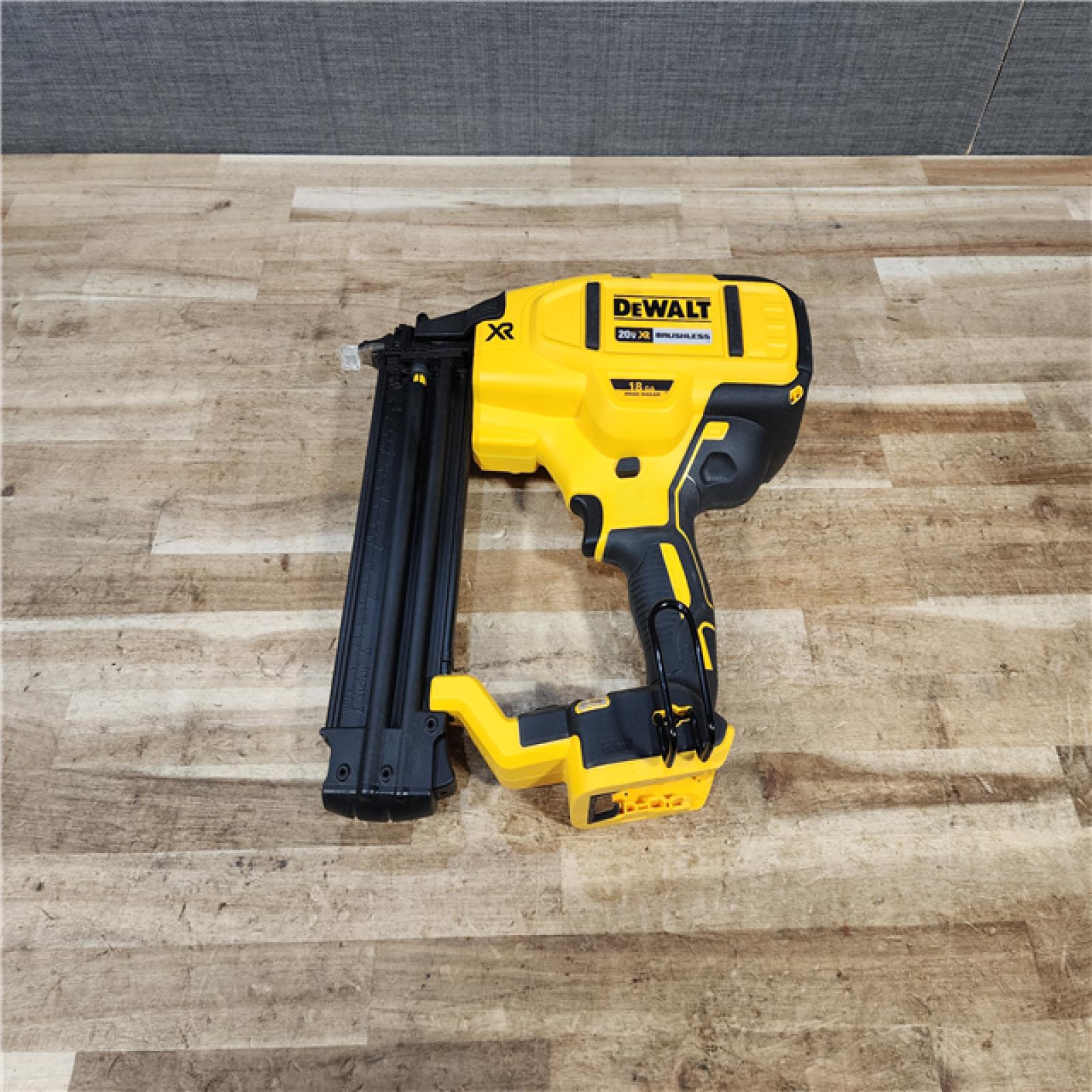 HOUSTON LOCATION - AS - IS DEWALT 20V MAX XR Lithium-Ion Electric Cordless 18-Gauge Brad Nailer (Tool Only)