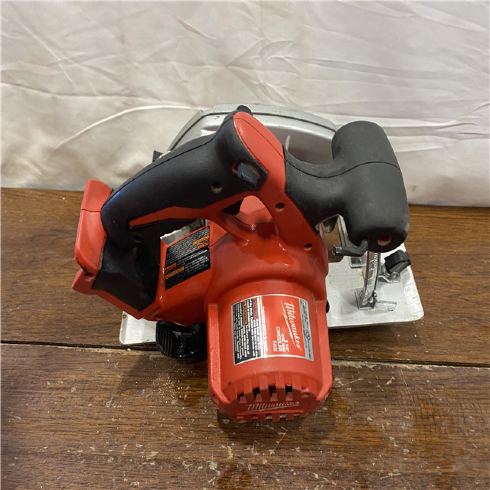 AS-IS Milwaukee 2630-20 M18 Cordless 6-1/2 Circular Saw Bare Tool Only - All