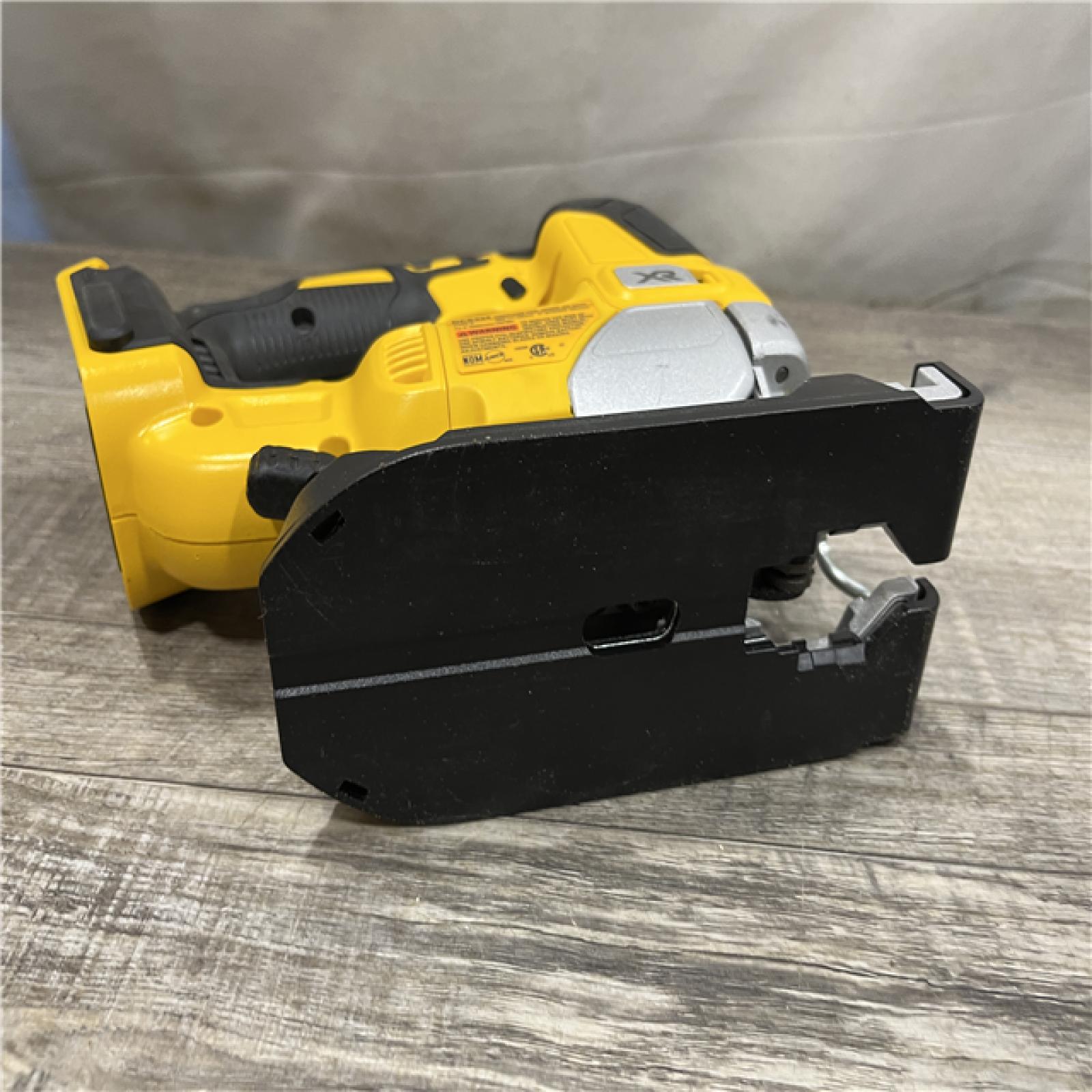 AS-IS DEWALT 20V MAX XR Cordless Brushless Jigsaw (Tool Only)