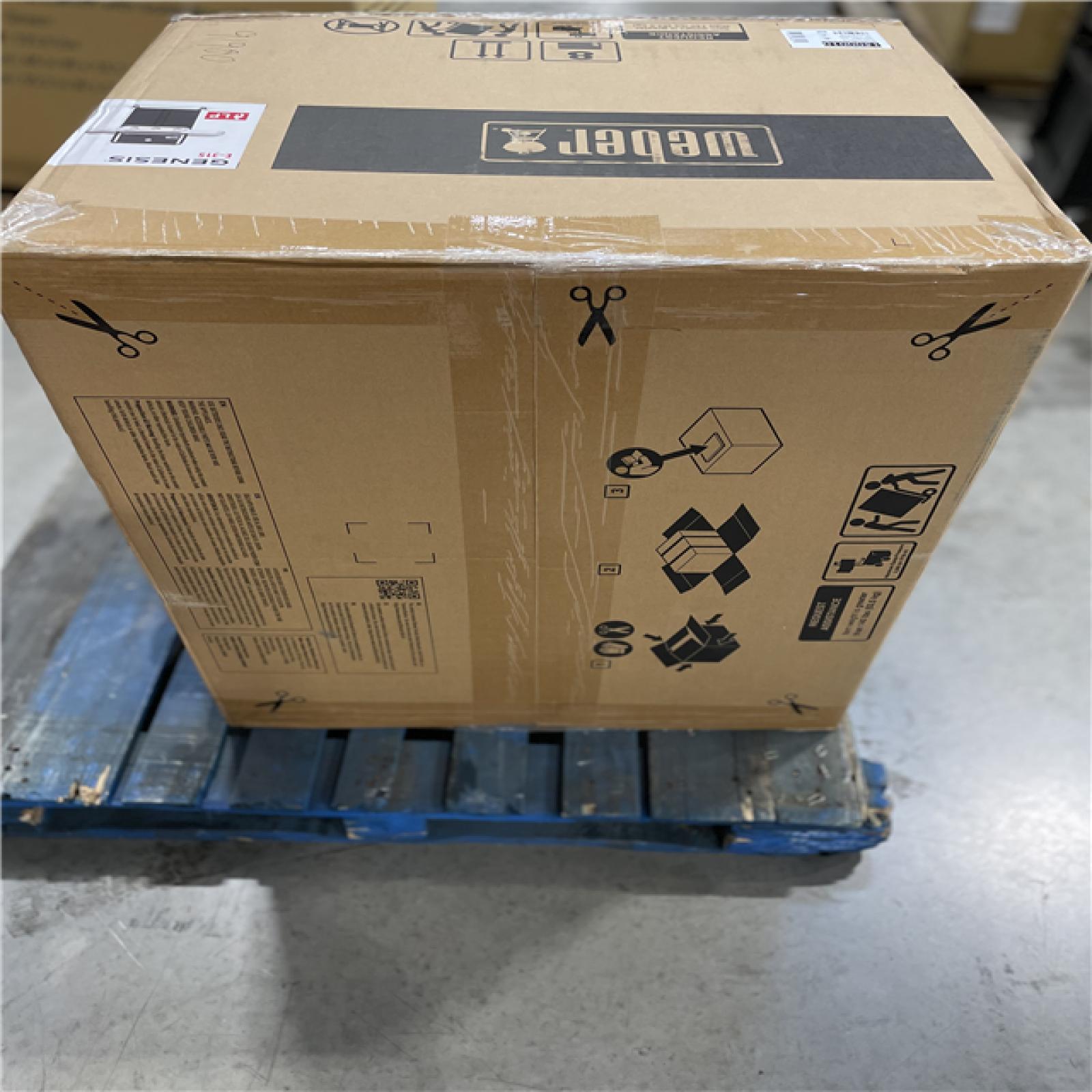 DALLAS LOCATION- Weber Genesis E-315 3-Burner Propane Gas Grill