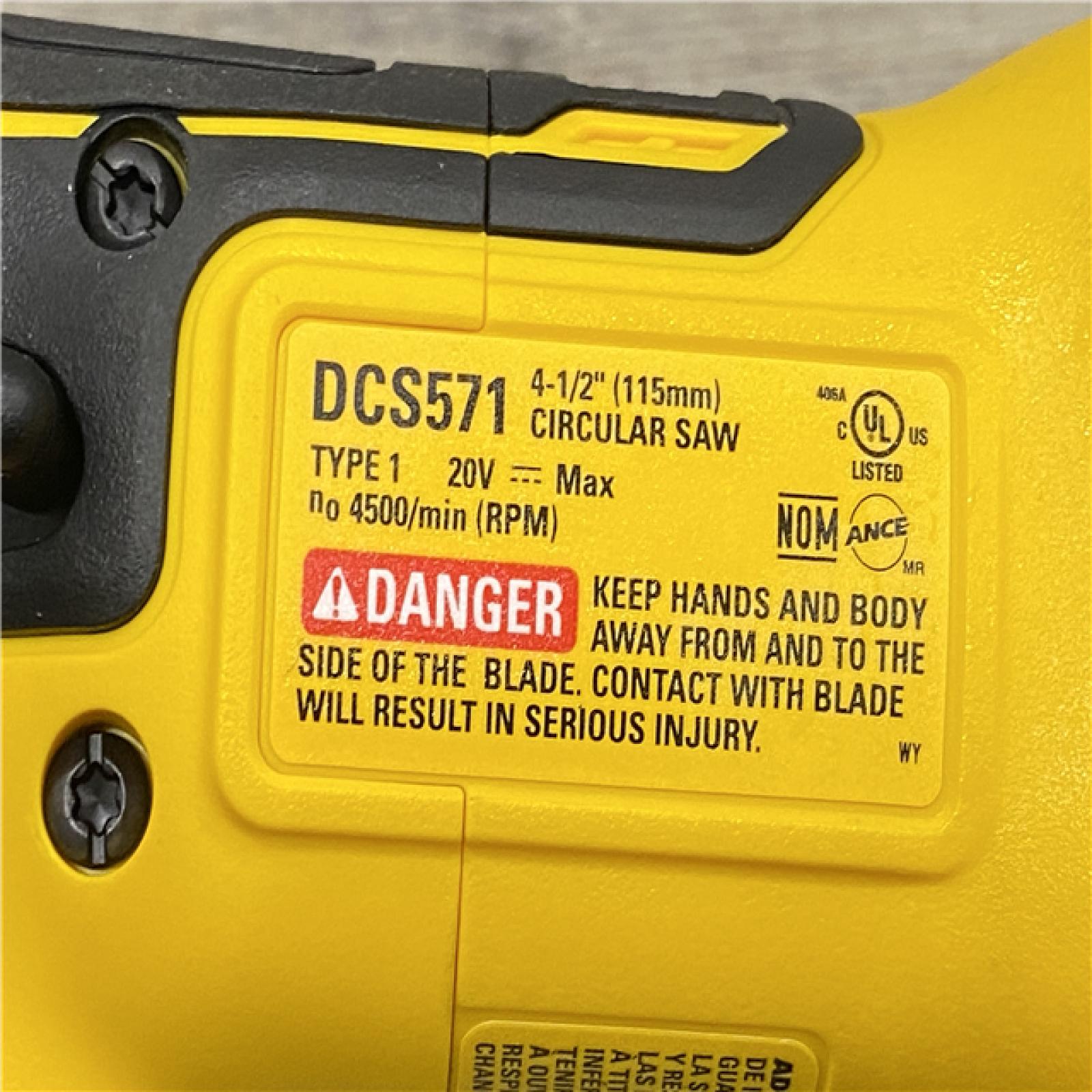 AS-IS DEWALT ATOMIC 20V MAX Cordless Brushless 4-1/2 in. Circular Saw (Tool Only)