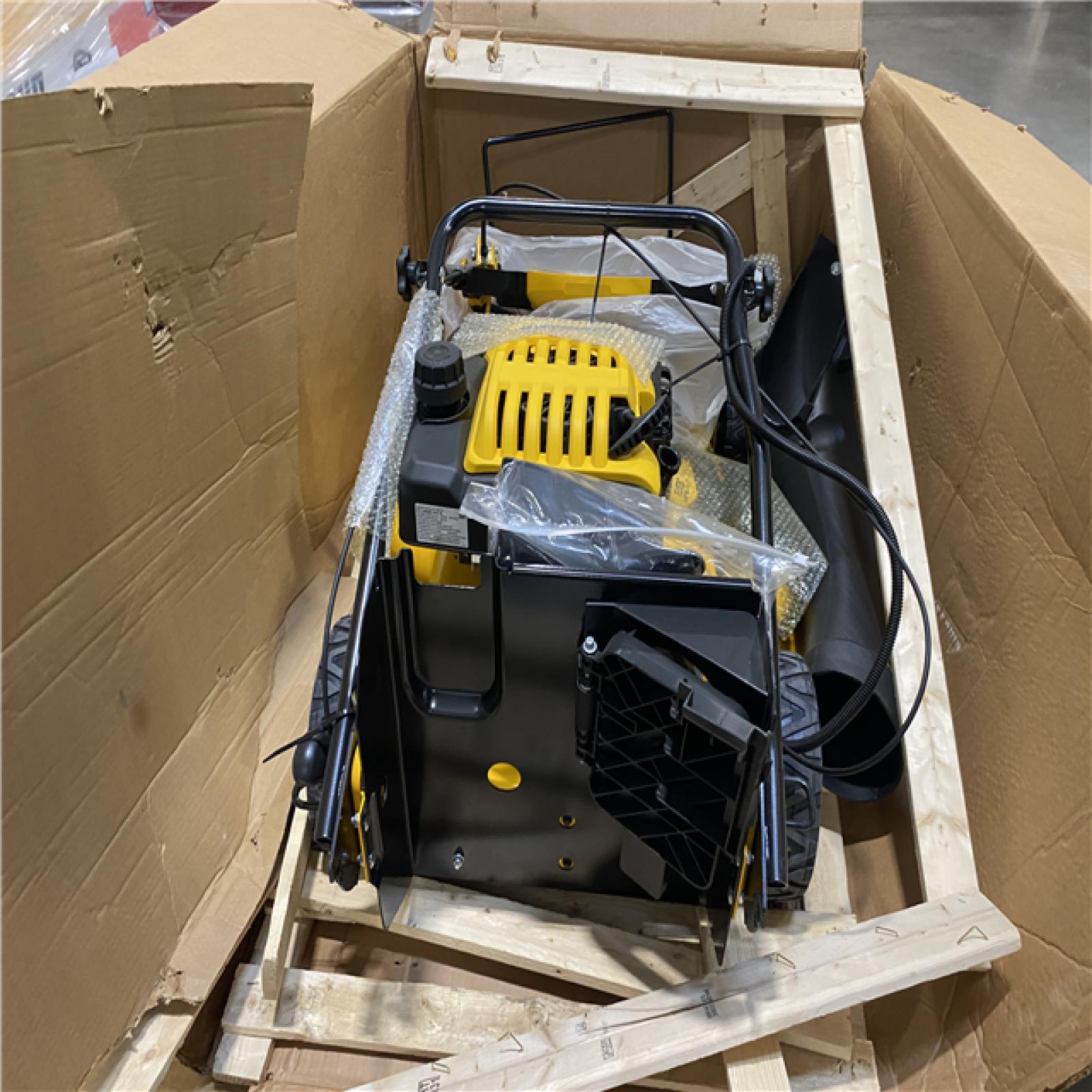 Dallas Location - As-Is DEWALT 28 in.224cc  Gas Lawn Mower