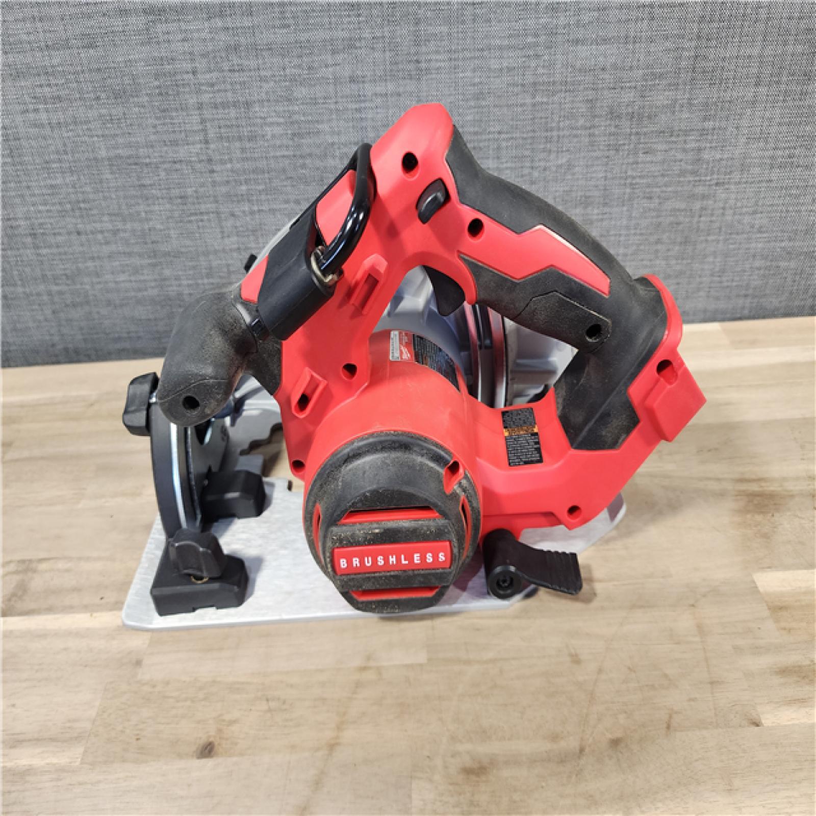 HOUSTON LOCATION - AS-IS MILWAUKEE 2 TOOL COMBO
