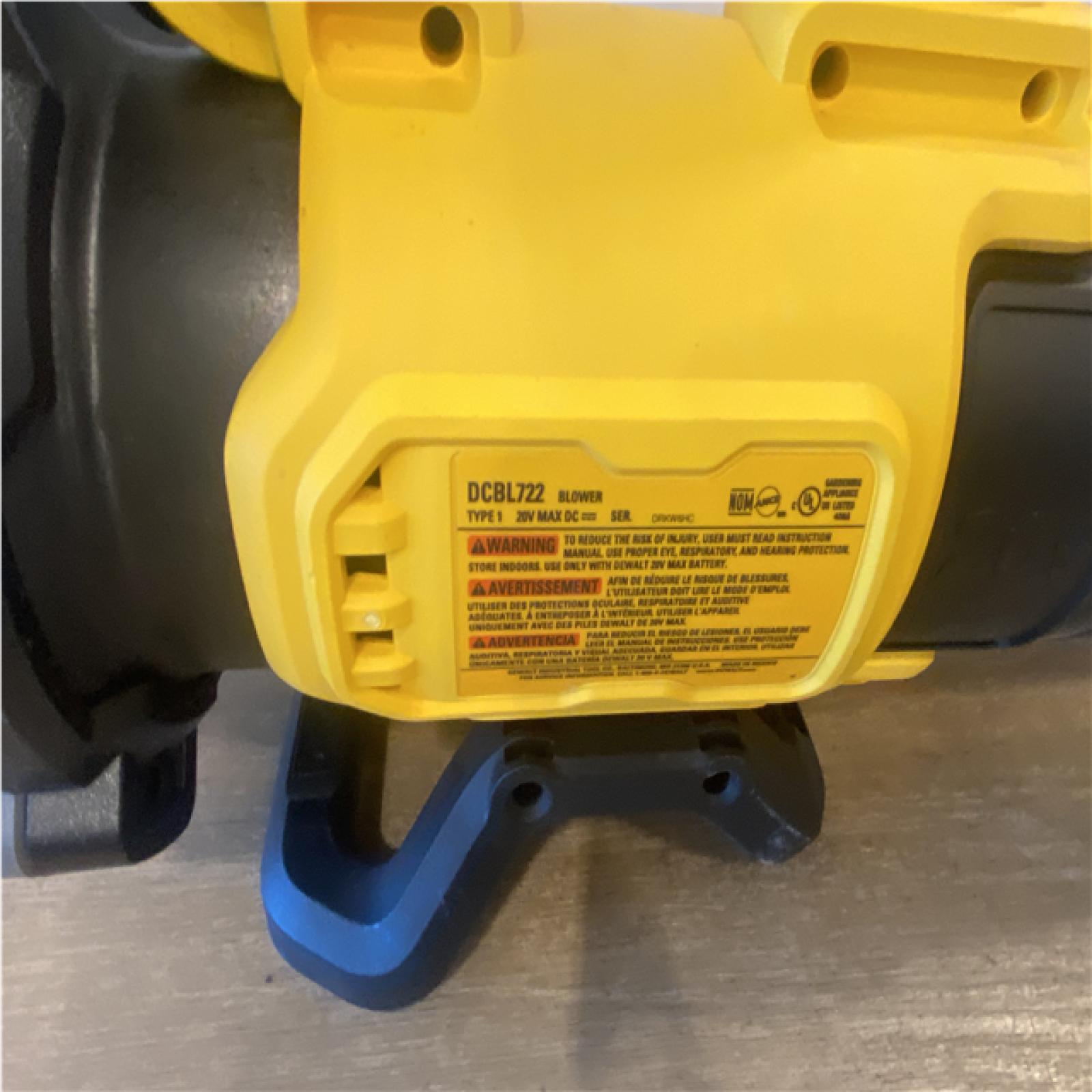 AS-IS DEWALT 20V MAX 125 MPH 450 CFM Brushless Cordless Handheld Leaf Blower with Concentrator Nozzle (Tool Only)