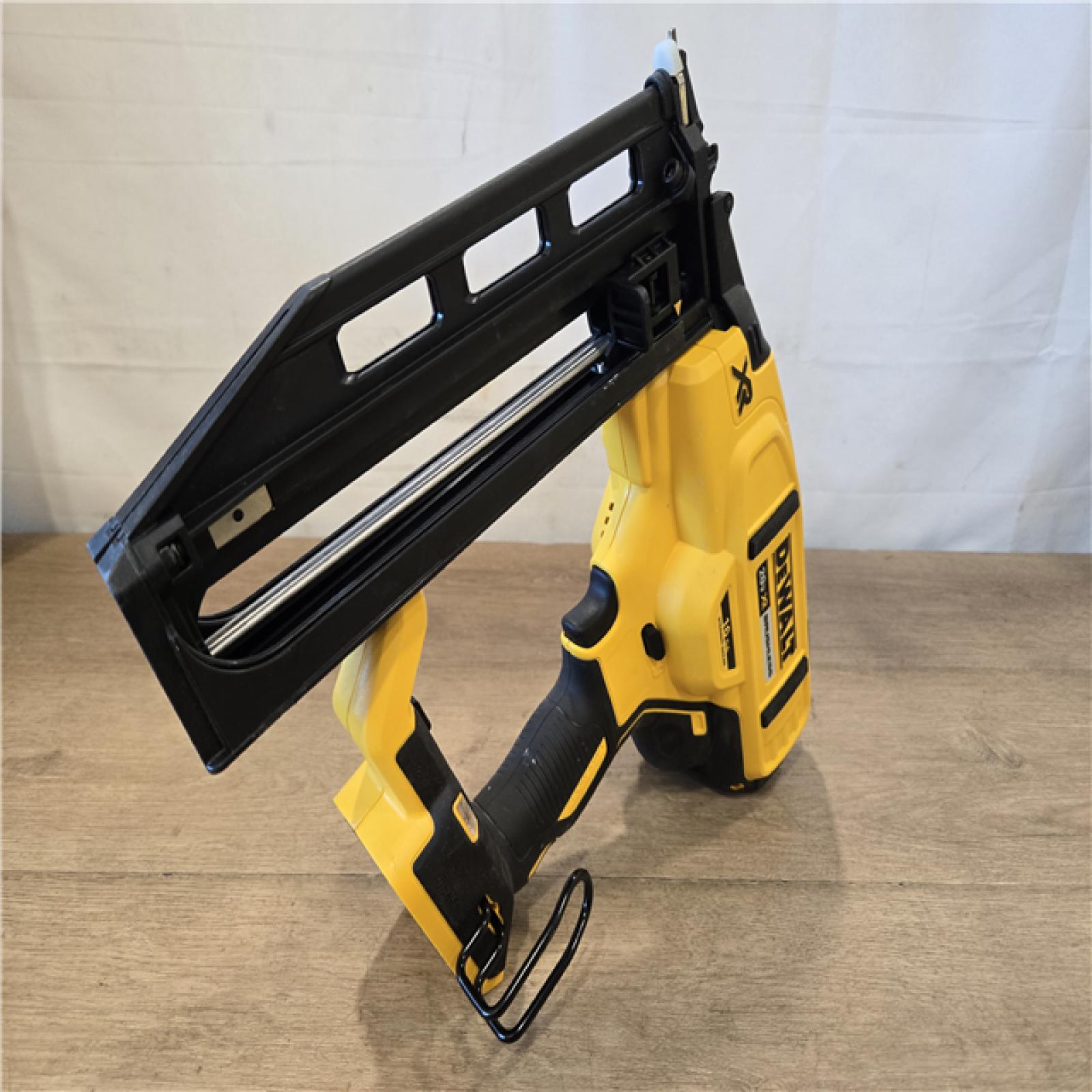 AS-IS DEWALT 20V MAX XR 16-Gauge Cordless Finish Nailer (Tool Only)
