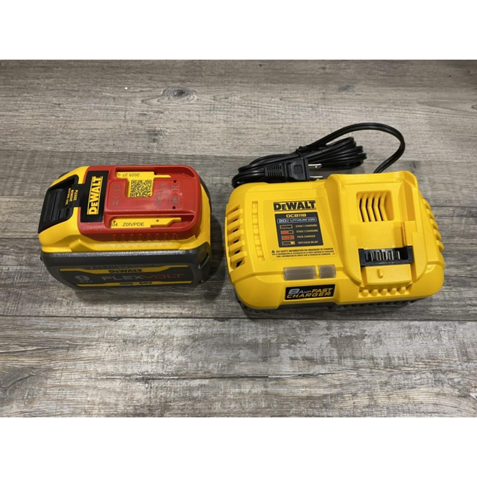 AS-IS DEWALT 20V/60V MAX FLEXVOLT Lithium-Ion 9.0Ah Battery and Charger Starter Kit