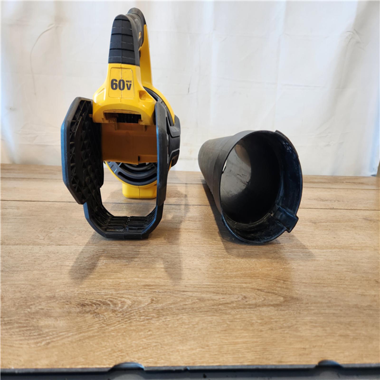 AS-IS- Black & Decker 257592 60V Axial Max Blower