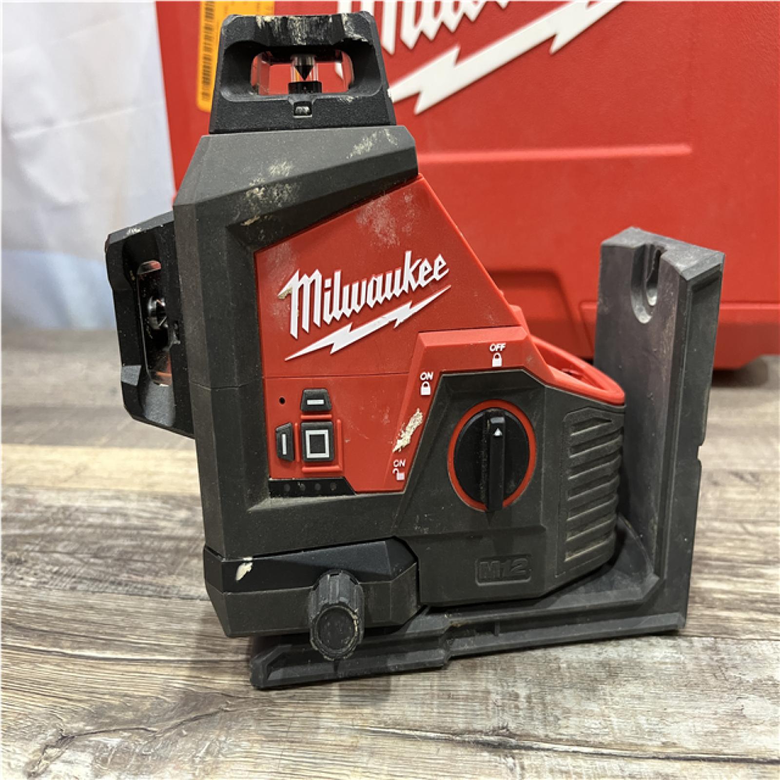 AS-IS Milwaukee 12-Volt Lithium-Ion Cordless Green 250 ft. 3-Plane Laser Level Kit