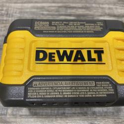 AS-IS DEWALT 20V/60V MAX FLEXVOLT Lithium-Ion 9.0Ah Battery and Charger Starter Kit