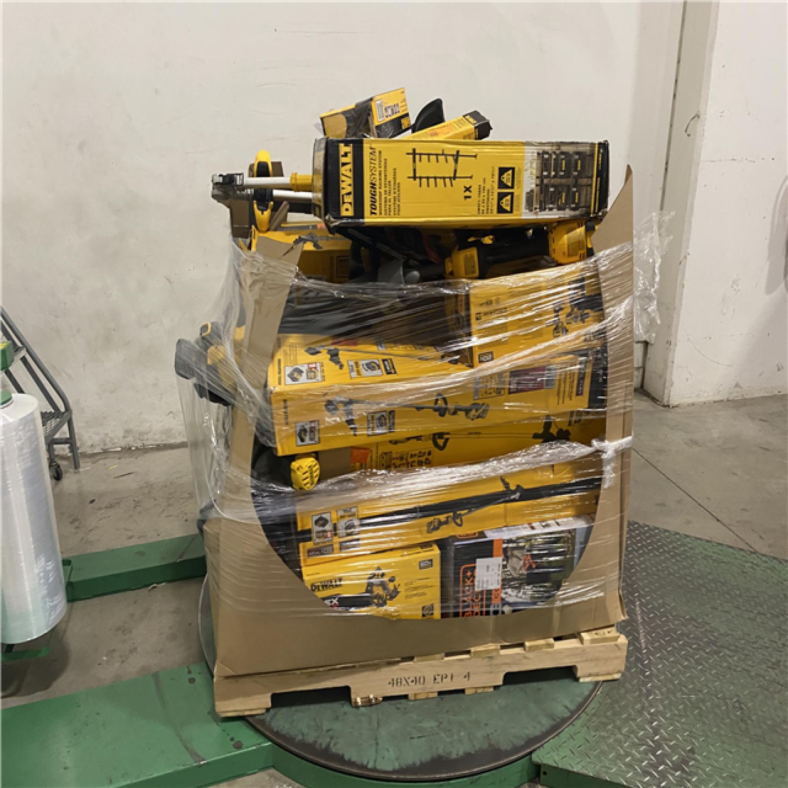 Dallas Location - As-Is DEWALT Tool Pallet