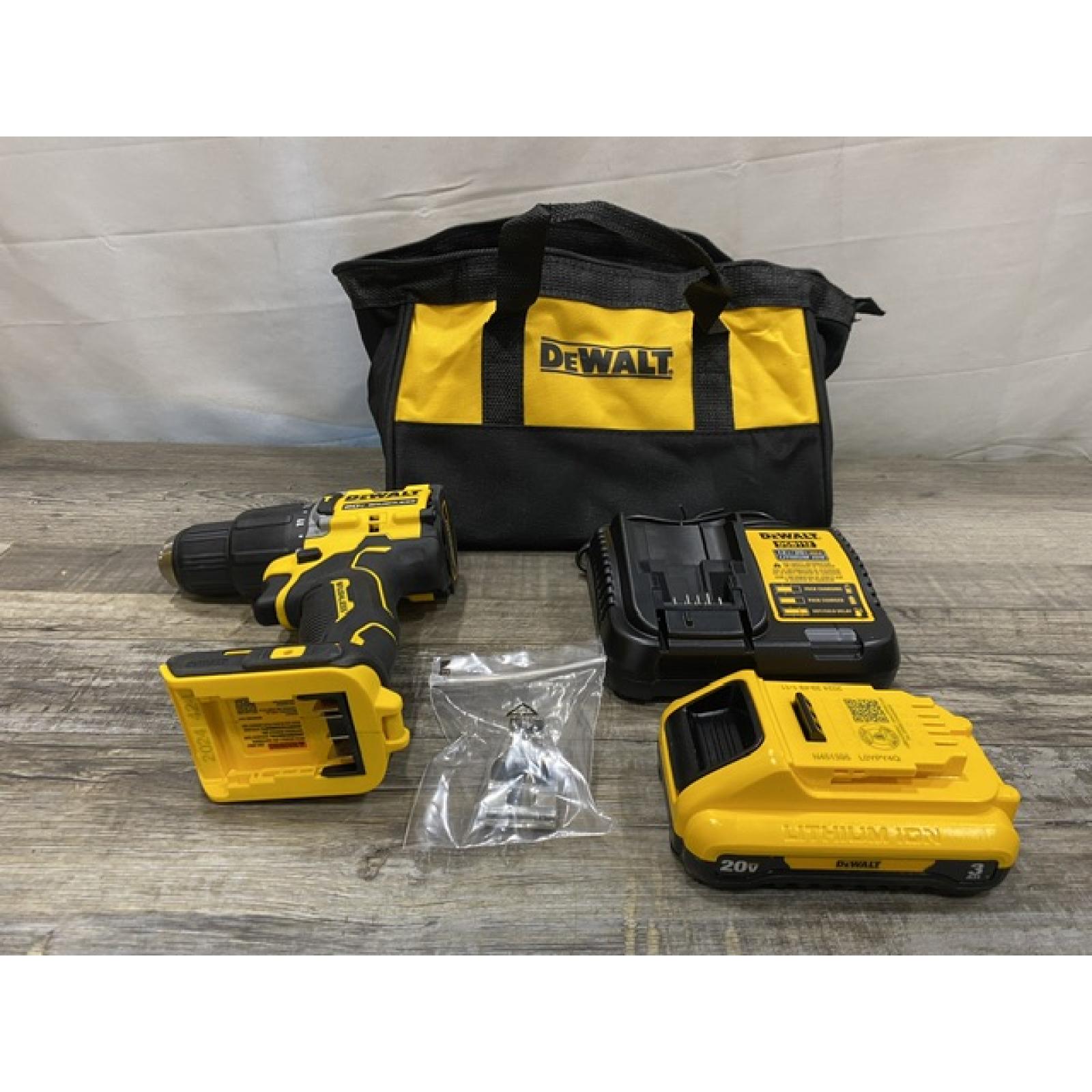 AS-IS DEWALT ATOMIC 20V Cordless 1/2 in. Compact Hammer Drill Kit