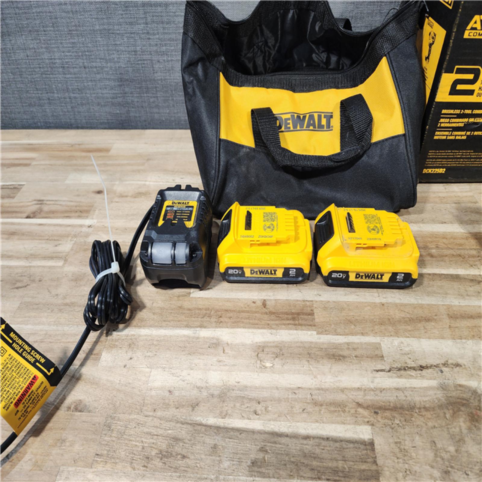 HOUSTON LOCATION - AS-IS DEWALT ATOMIC 20-Volt MAX Lithium-Ion Cordless Combo Kit