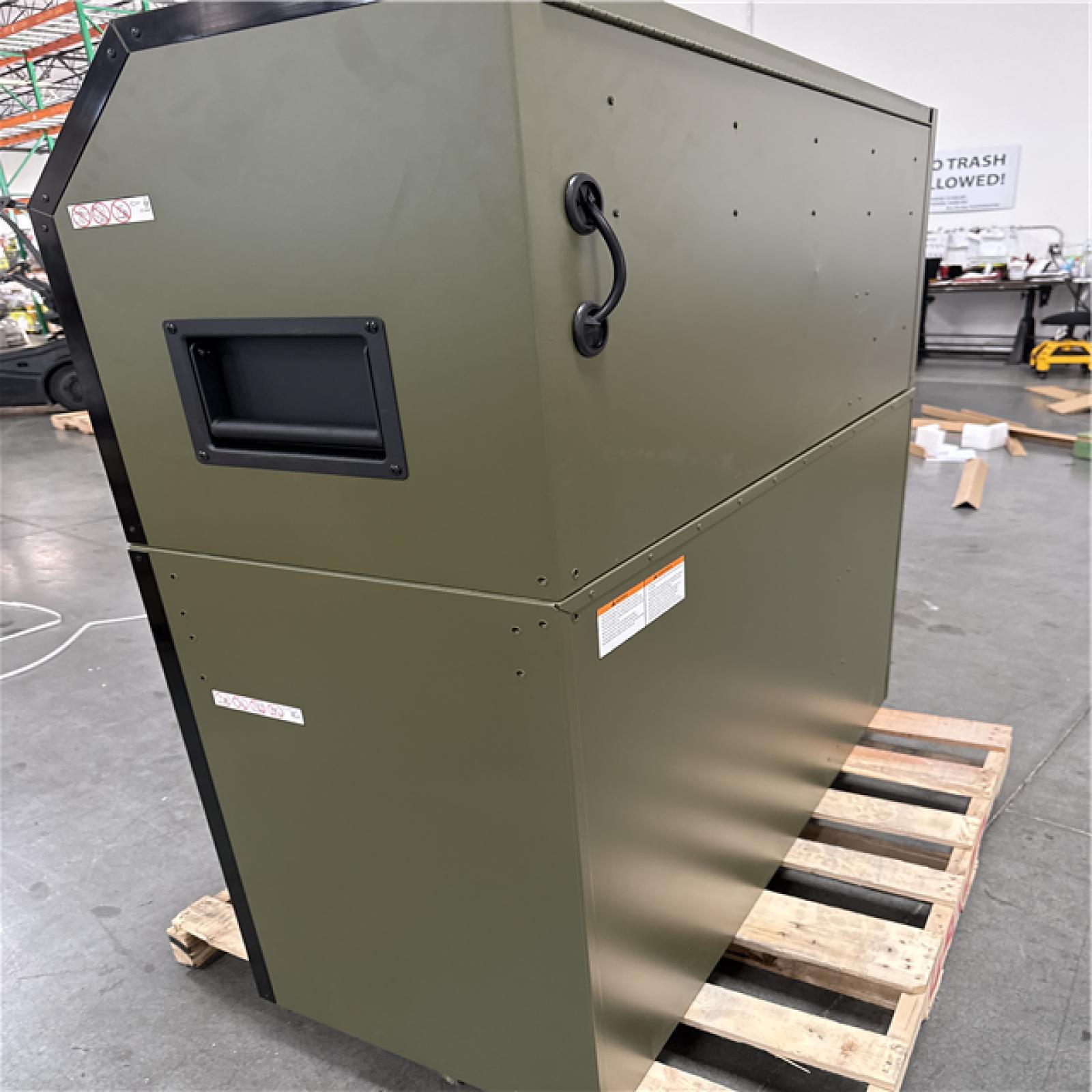 California AS-IS HUSKY 15-Drawer Mobile Tool Chest & Cabinet