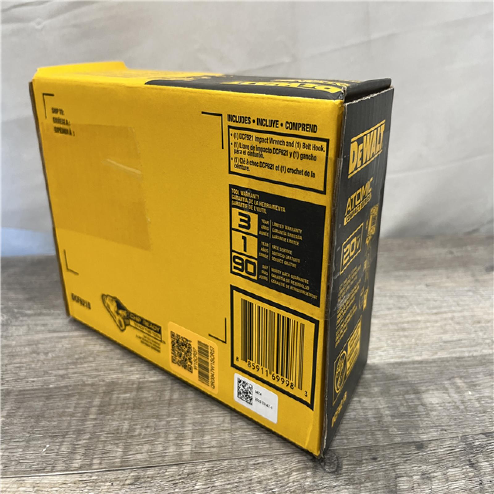 NEW - DEWALT 20V MAX ATOMIC 1/2 in. Cordless Brushless Compact Impact Wrench (Tool Only)