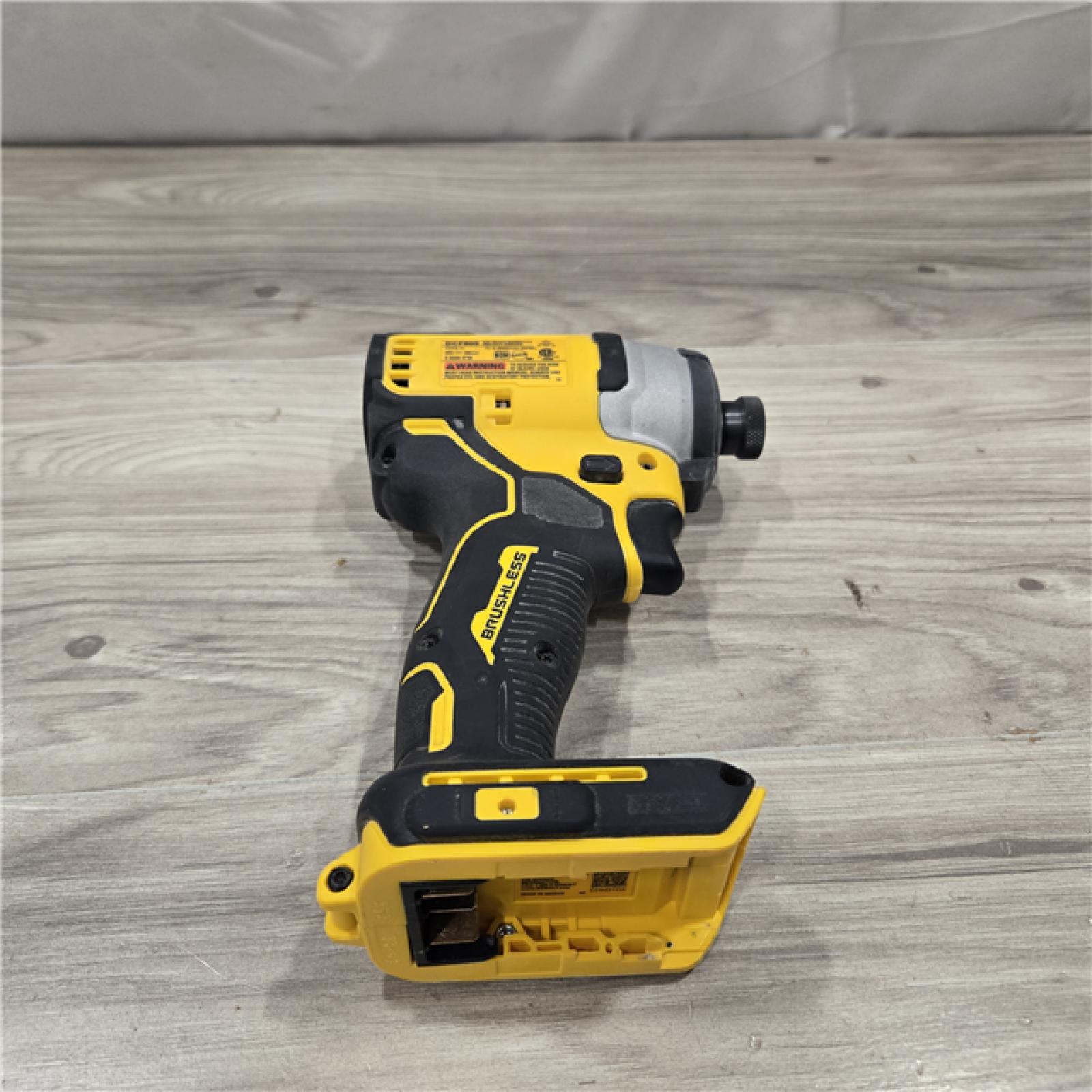 AS-IS DeWALT ATOMIC 20V MAX Cordless Compact Impact Driver Kit