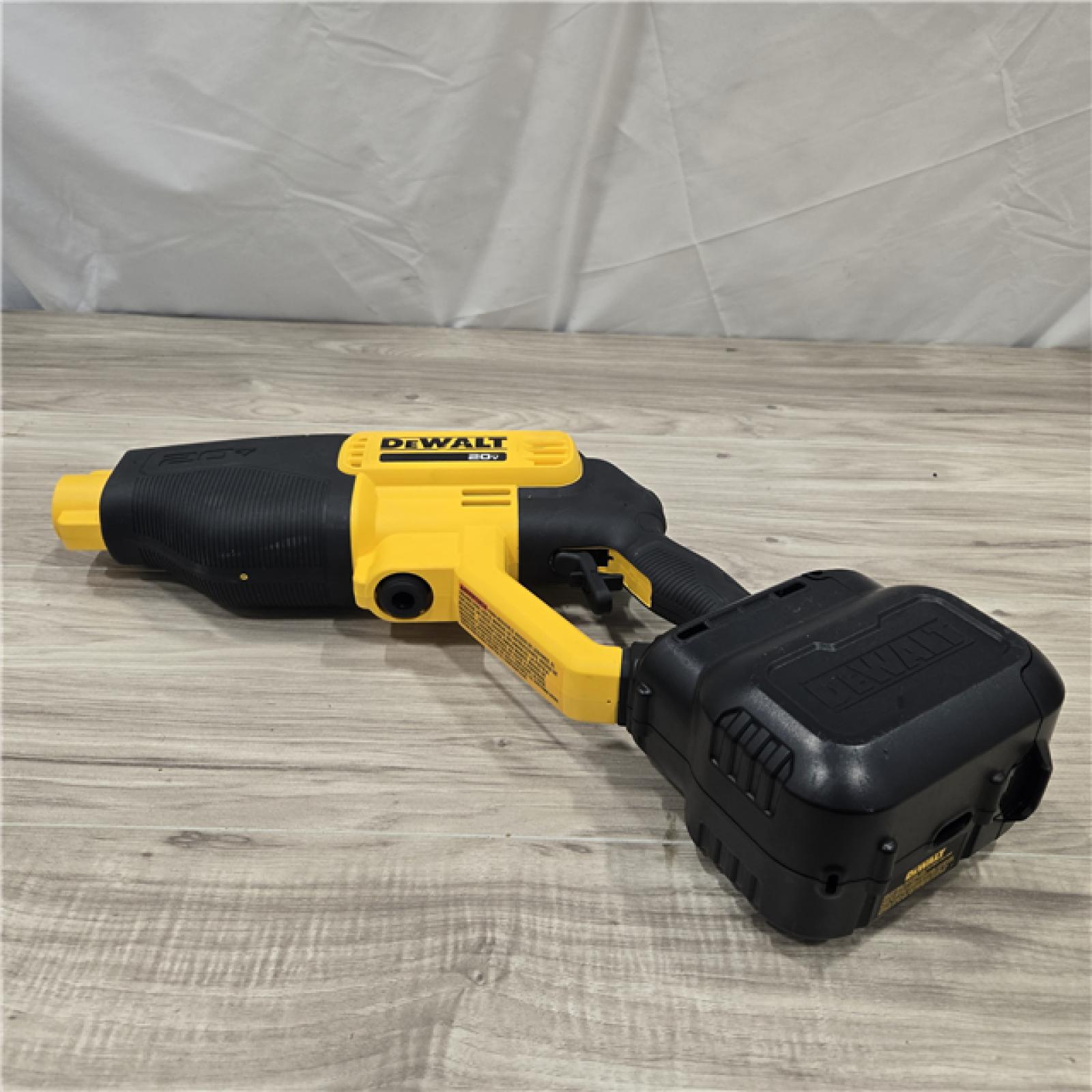 AS-IS Dewalt 20V 550 PSI 1 GPM Cordless Power Cleaner (Tool-Only) DCPW550B