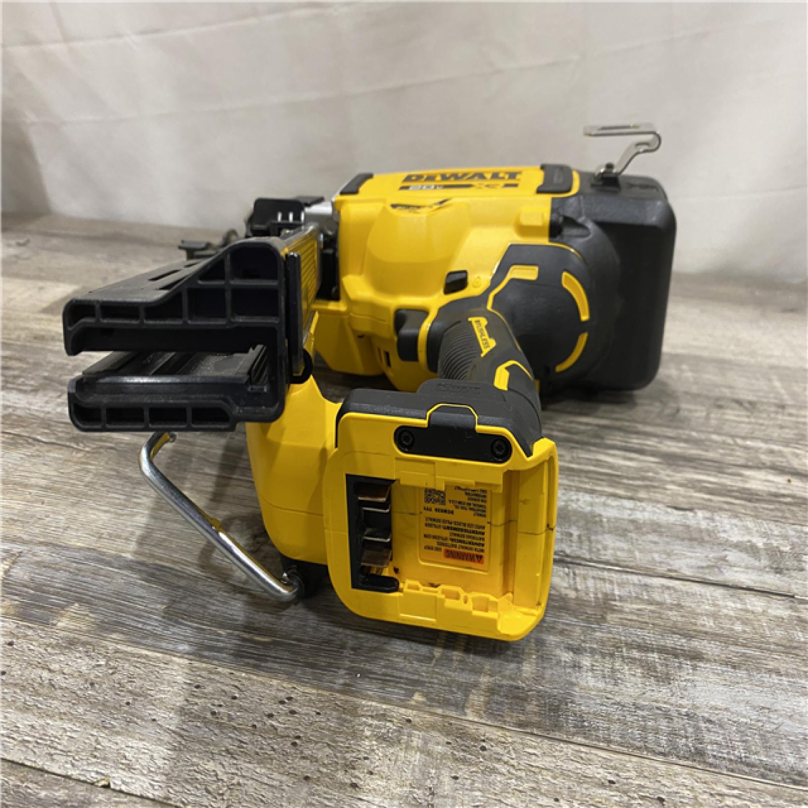 AS-IS DEWALT 20-Volt 21° Cordless Framing Nailer (Tool-Only)