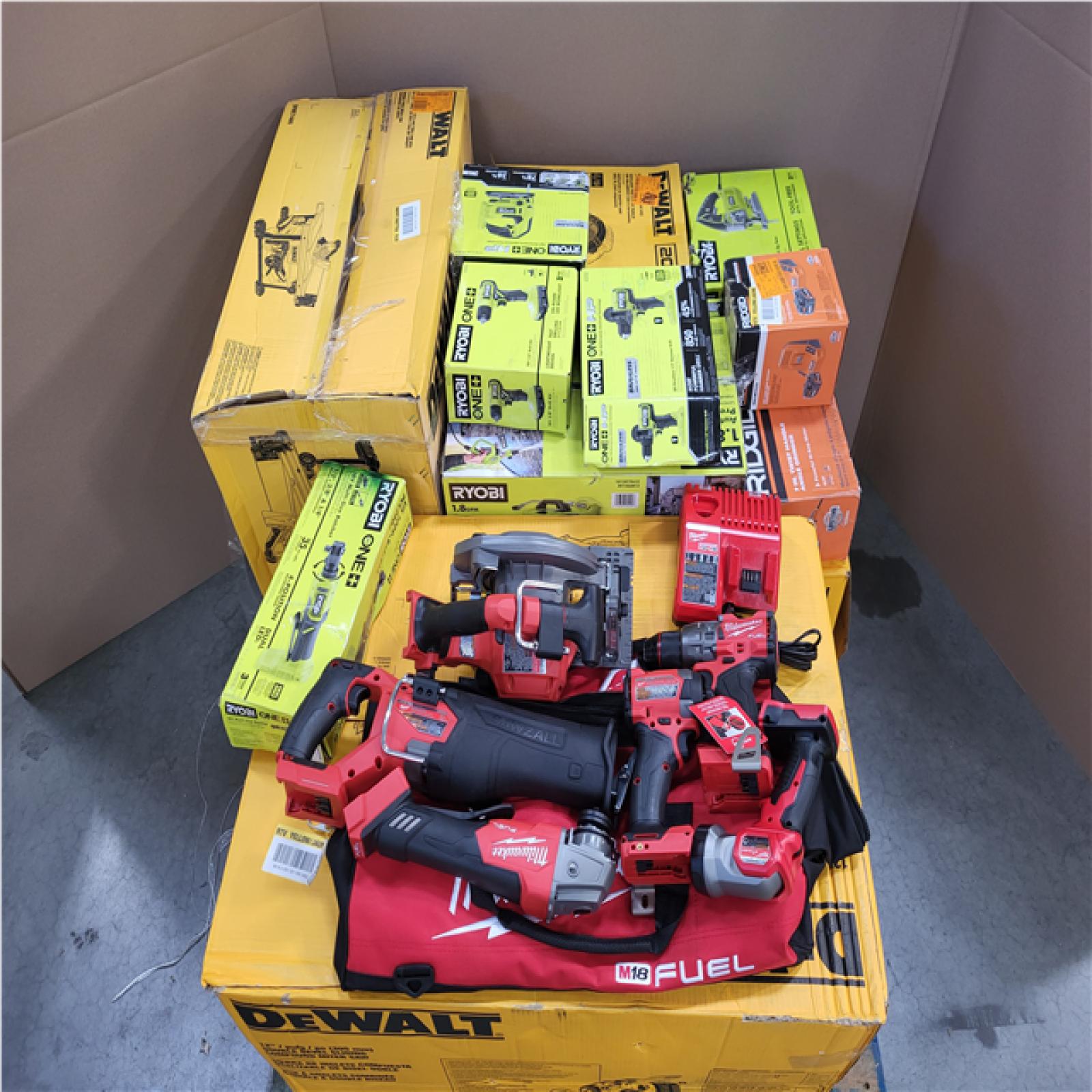 PHOENIX AS-IS TOOL PALLET