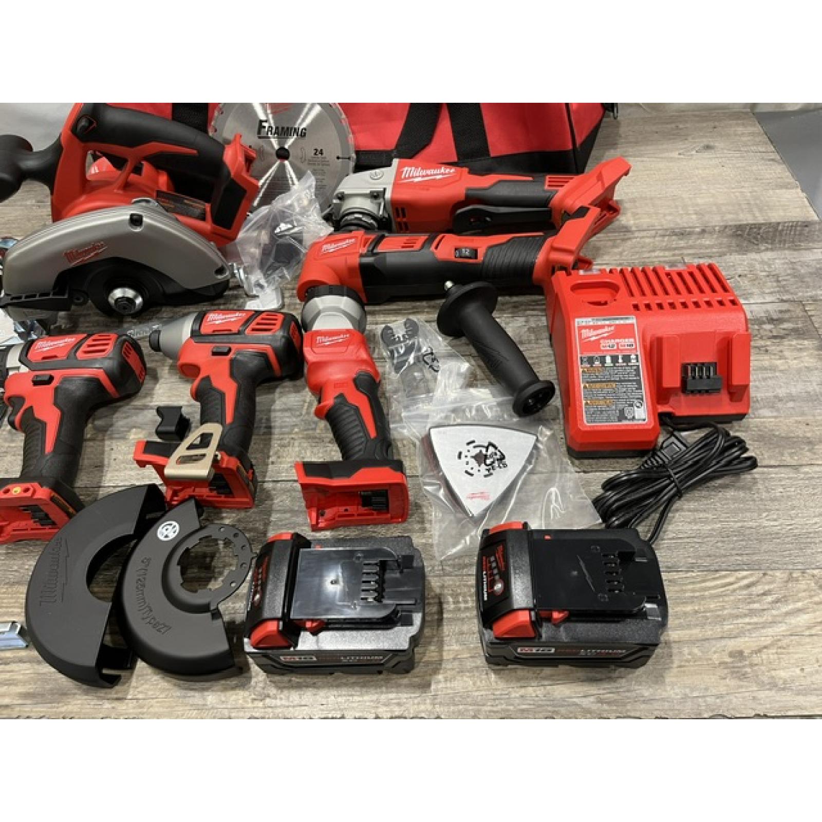 AS-IS Milwaukee 18-Volt Lithium-Ion Cordless (6-Tool) Combo Kit