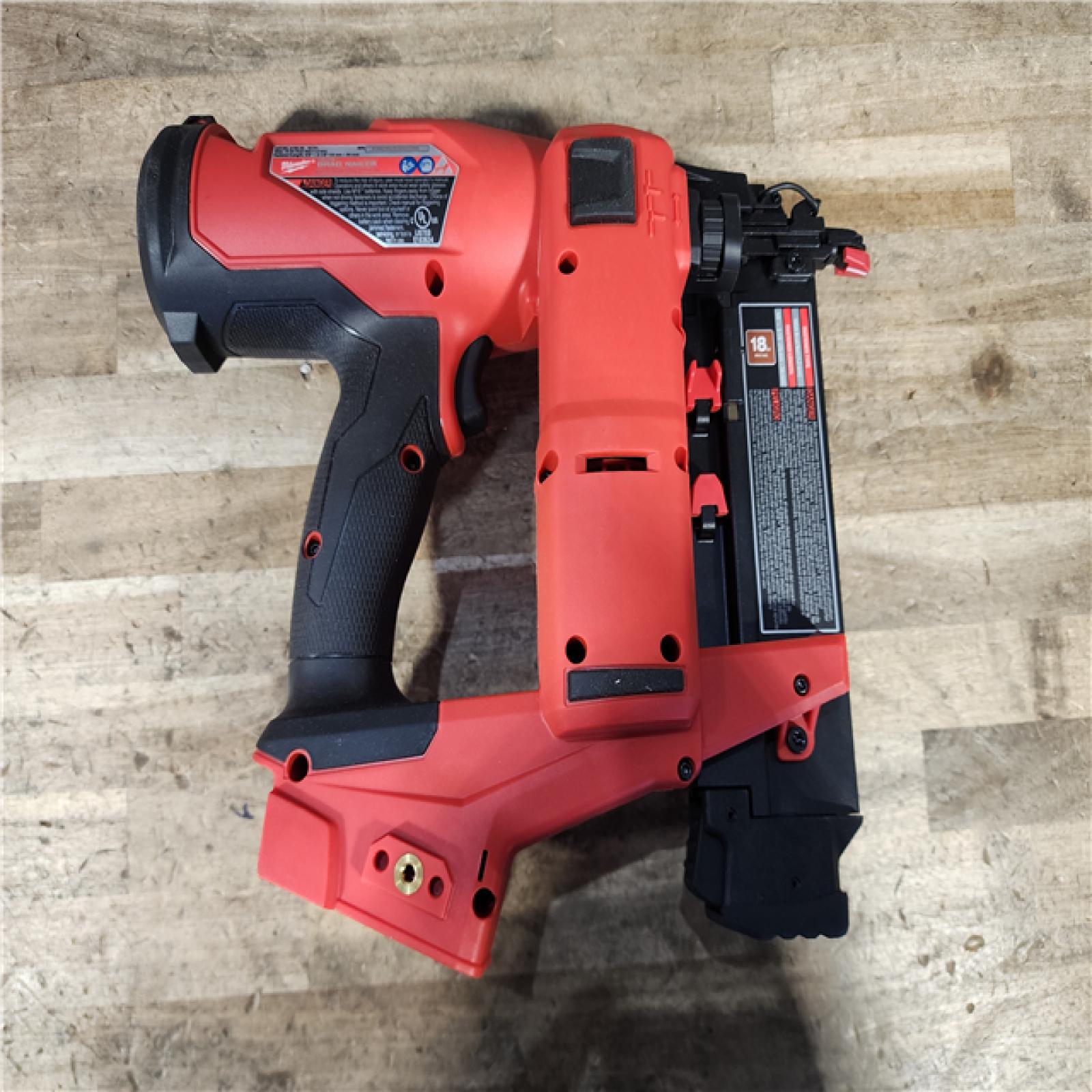 HOUSTON LOCATION - AS-IS (APPEARS LIKE NEW) Milwaukee FUEL 18-Volt Lithium-Ion Brushless Cordless Gen II 18-Gauge Brad Nailer (Tool-Only)
