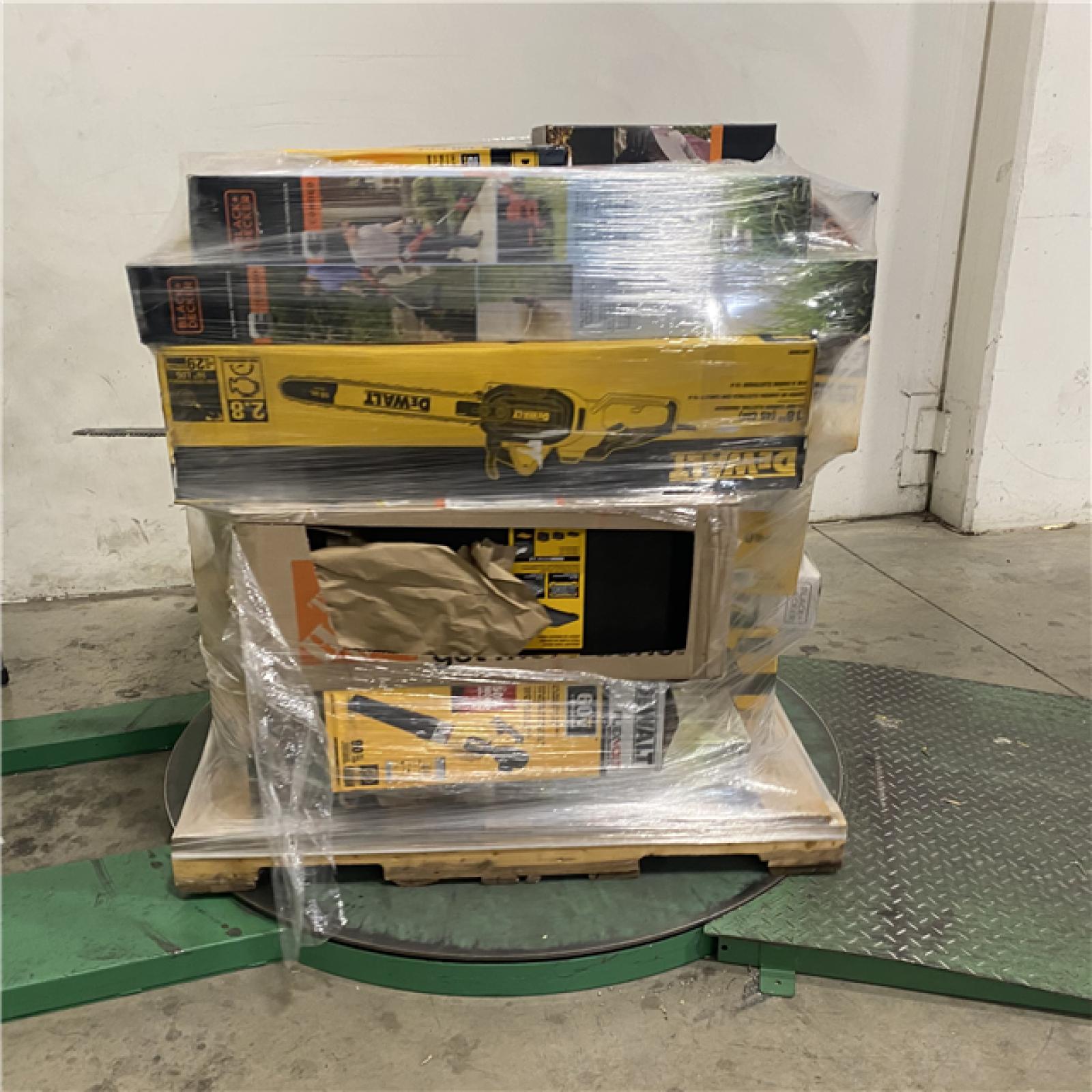 Dallas Location - As-Is DEWALT Tool Pallet