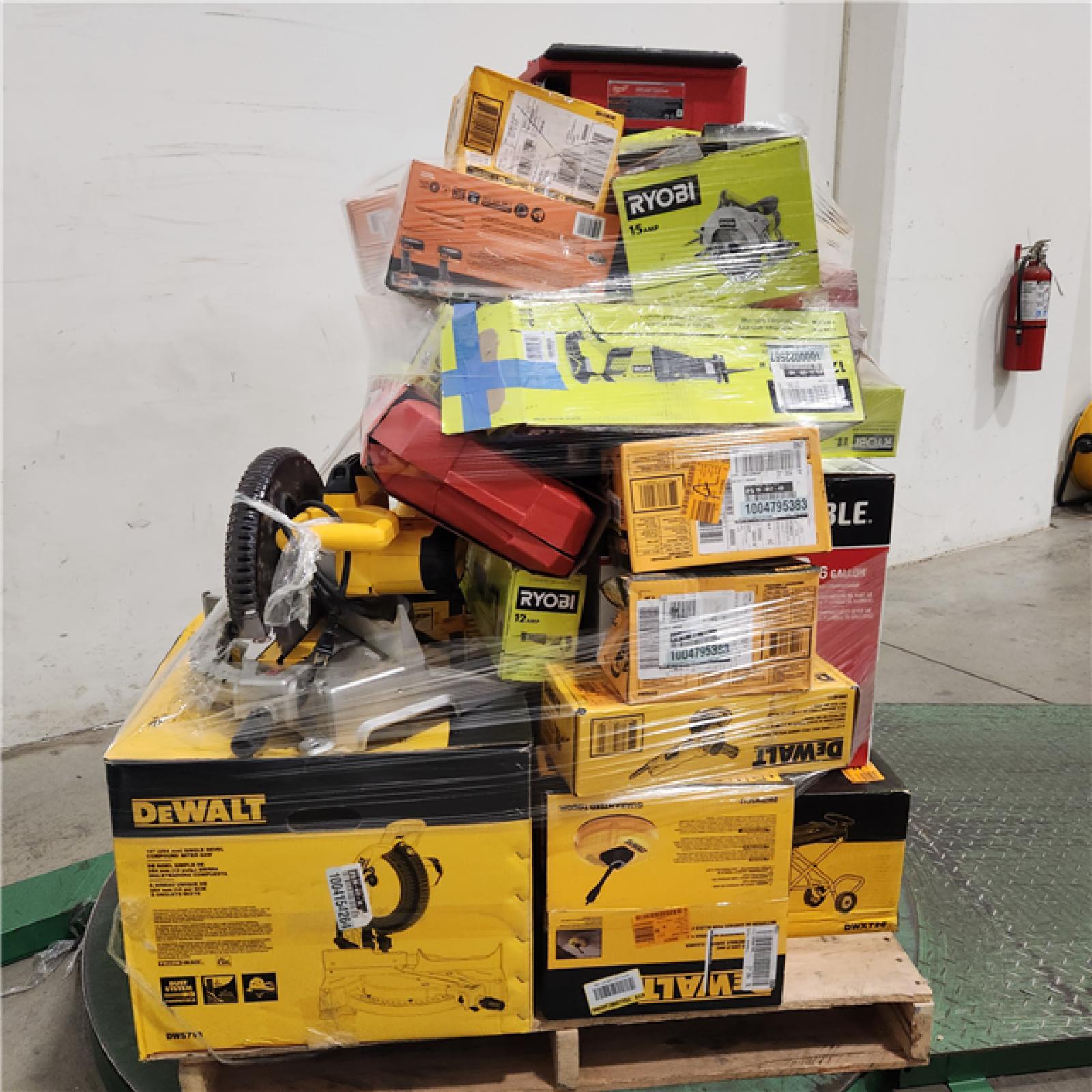 Dallas Location - As-Is Tool Pallet