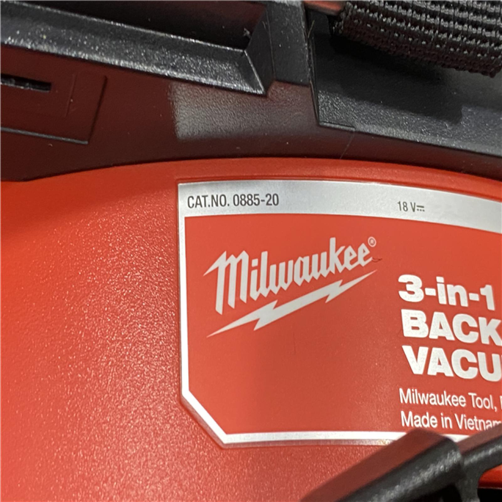 AS-IS Milwaukee FUEL 18-Volt Lithium-Ion Brushless 1 Gal. Cordless 3-in-1 Backpack Vacuum (Vacuum-Only)
