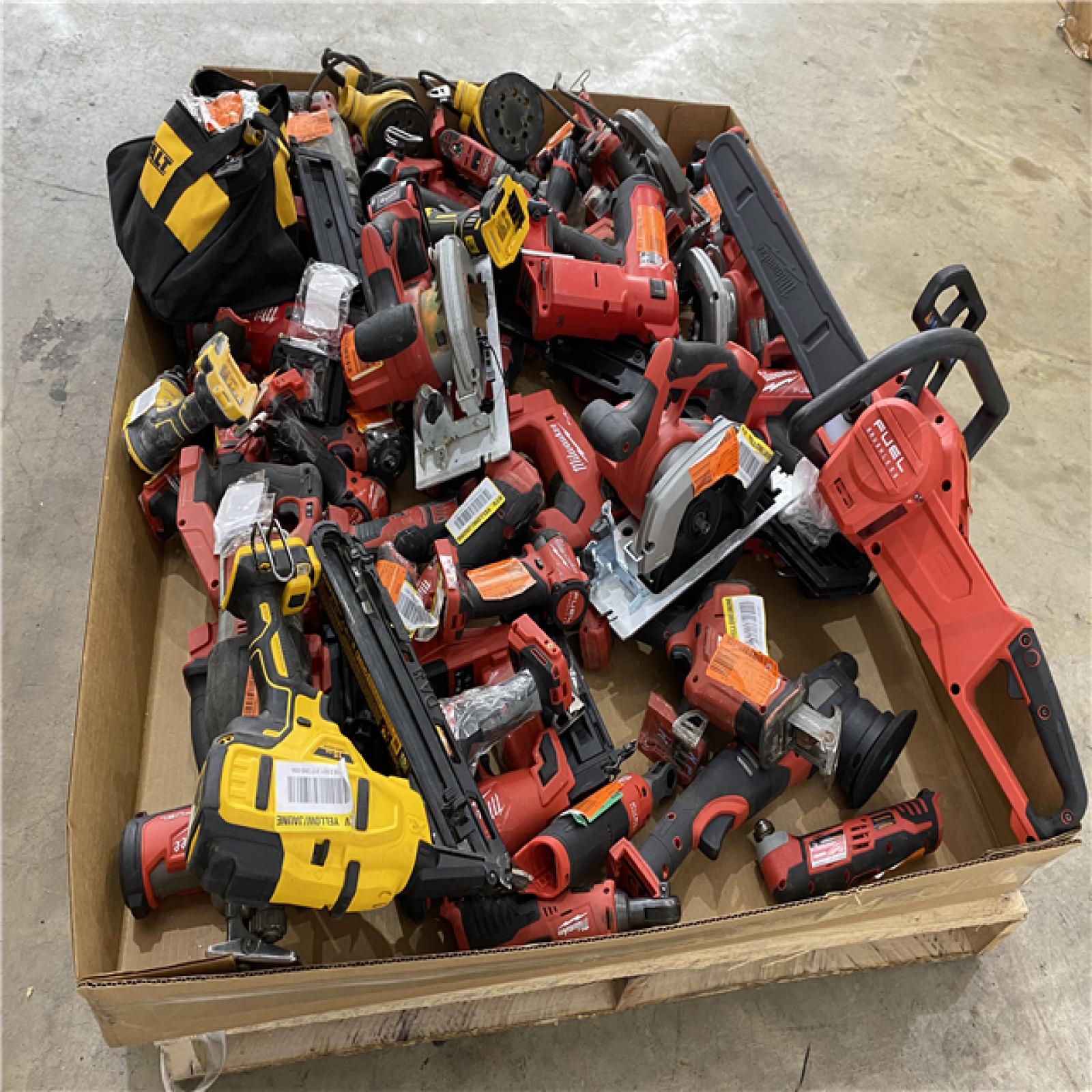 Houston Location AS IS - Tool Pallet