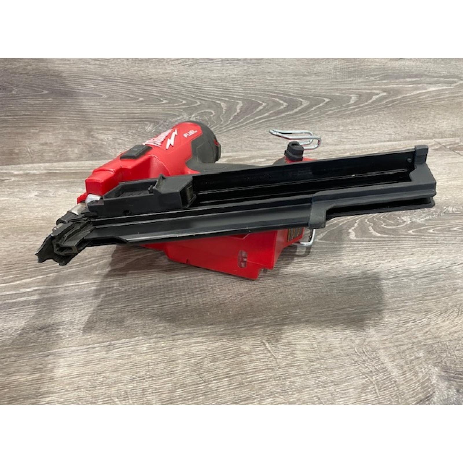 AS-IS Milwaukee FUEL 3-1/2 in. 18-Volt 21-Degree Lithium-Ion Brushless Cordless Framing Nailer (Tool-Only)