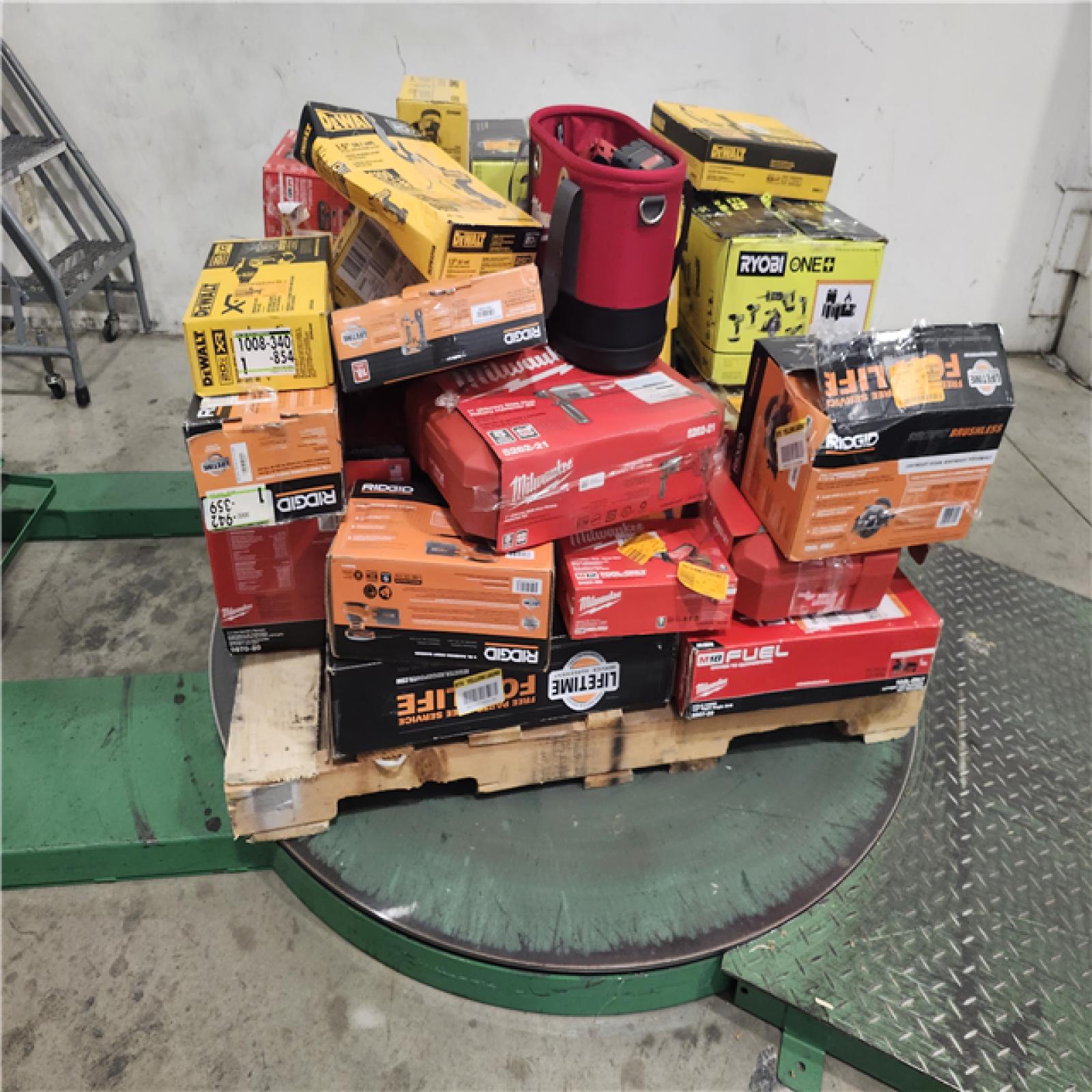 Dallas Location - As-Is Tool Pallet