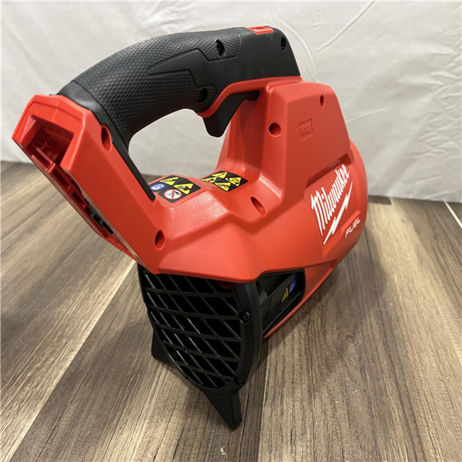 GOOD Milwaukee M18 FUEL 120 MPH 450 CFM 18V Lithium-Ion Brushless Cordless Handheld Blower Kit with 8.0 Ah Battery, Rapid Charger