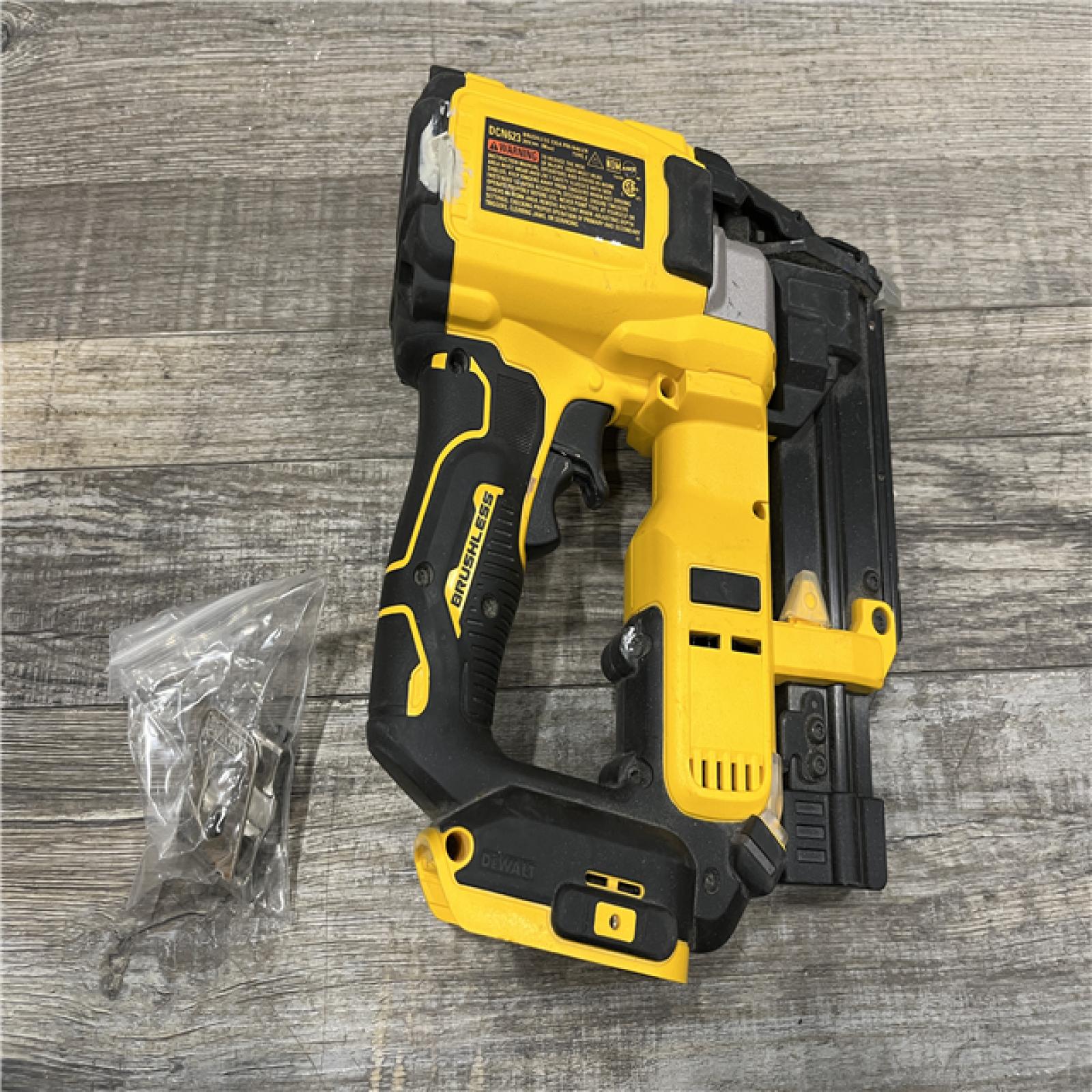 AS-IS DEWALT ATOMIC 20V MAX Lithium Ion Cordless 23 Gauge Pin Nailer (Tool Only)