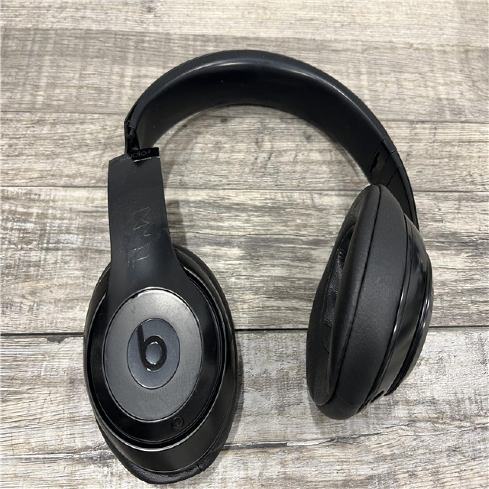AS-IS Beats Solo3 Wireless On-Ear Headphones -Black