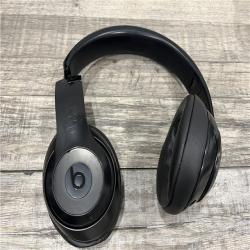 AS-IS Beats Solo3 Wireless On-Ear Headphones -Black