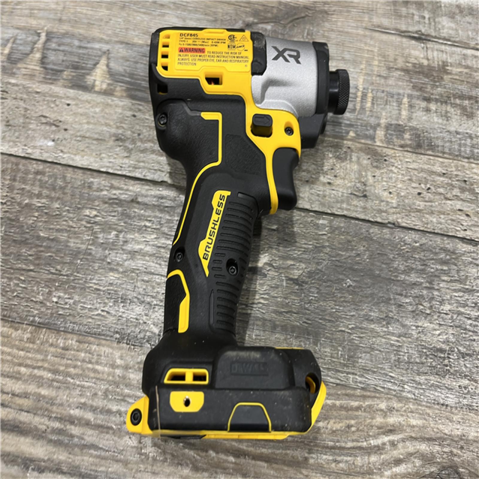 AS-IS DEWALT 20-Volt Maximum XR Lithium-Ion Cordless Brushless 1/4 in. 3-Speed Impact Driver Kit