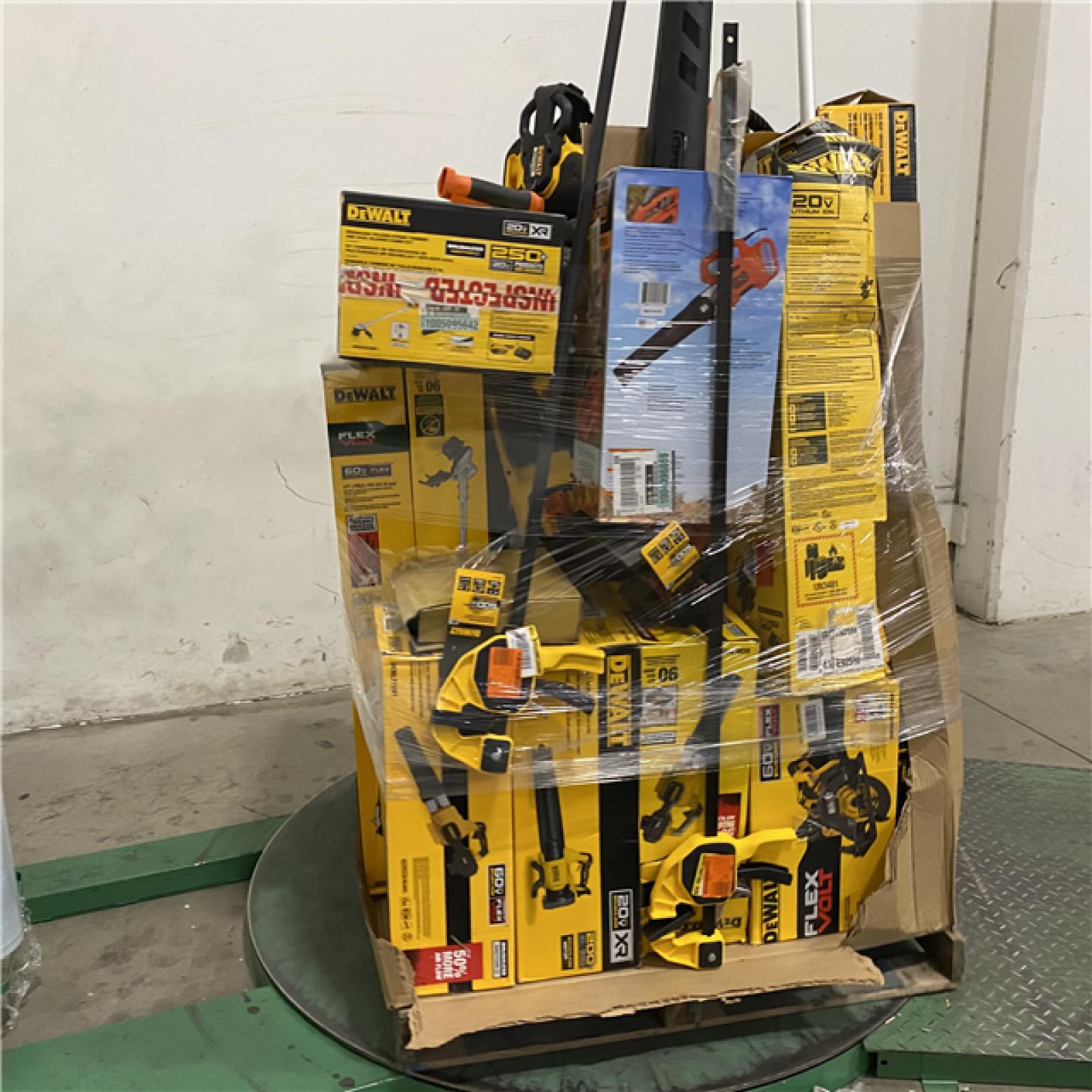 Dallas Location - As-Is DEWALT Tool Pallet