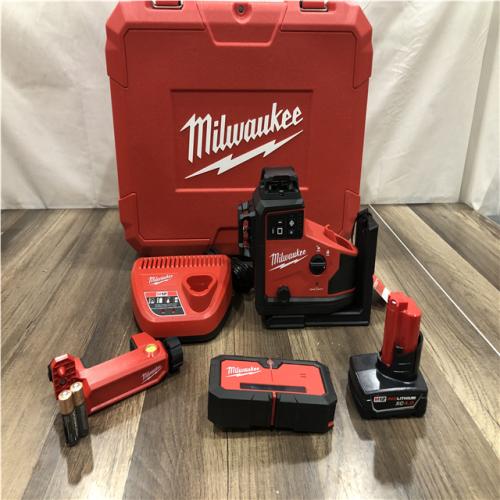 NEW - Milwaukee 12-Volt Lithium-ion Cordless 125 ft. Green 360° 3-Plane Laser Level with Automatic Alignment & Receiver