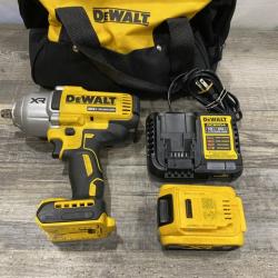 AS-IS DEWALT 20V MAX Lithium-Ion Cordless 1/2 in. Impact Wrench Kit